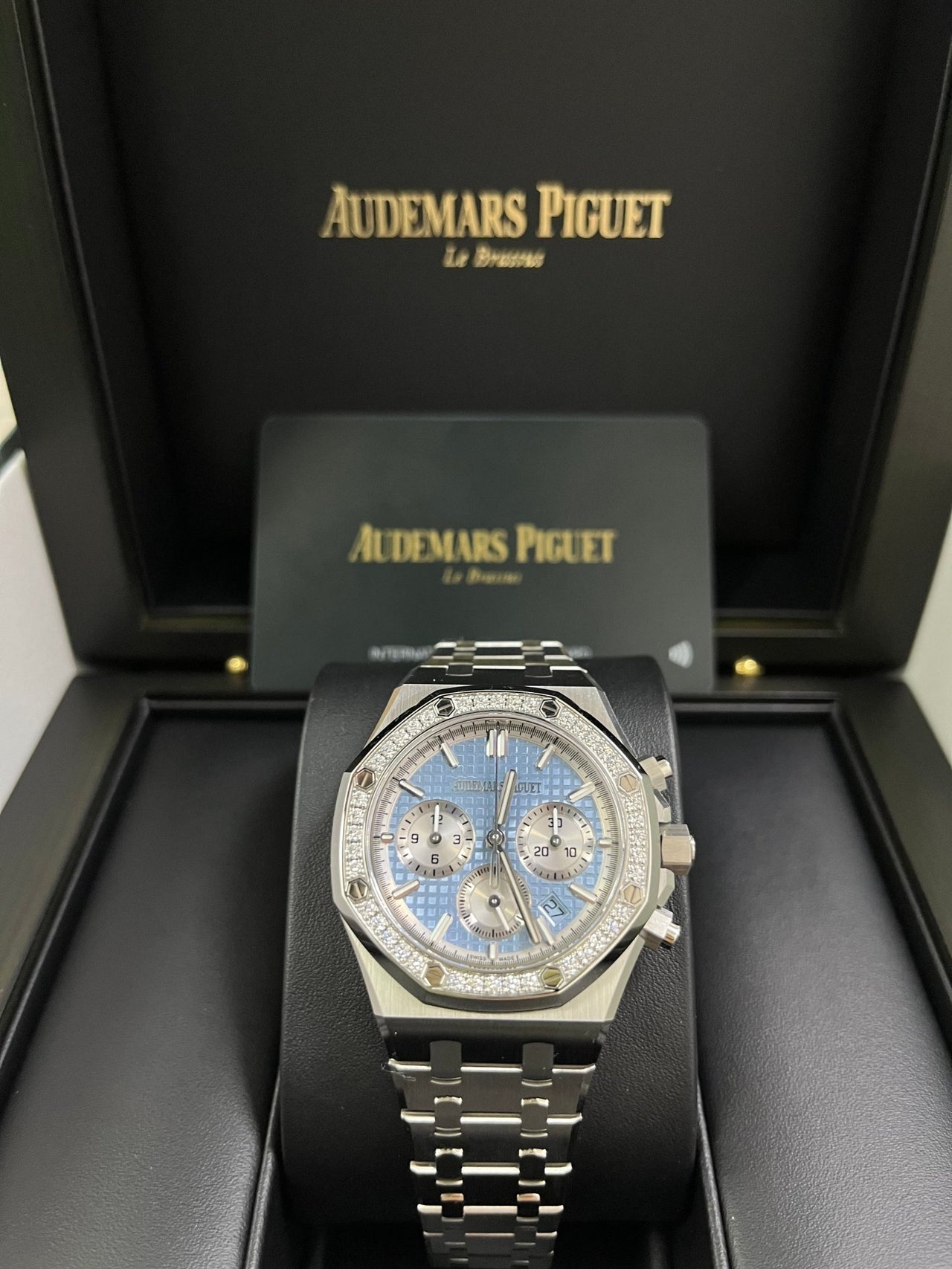 Audemars Piguet Royal Oak Chronograph 26715ST.ZZ.1356ST.01 - WatchesOff5thWatch