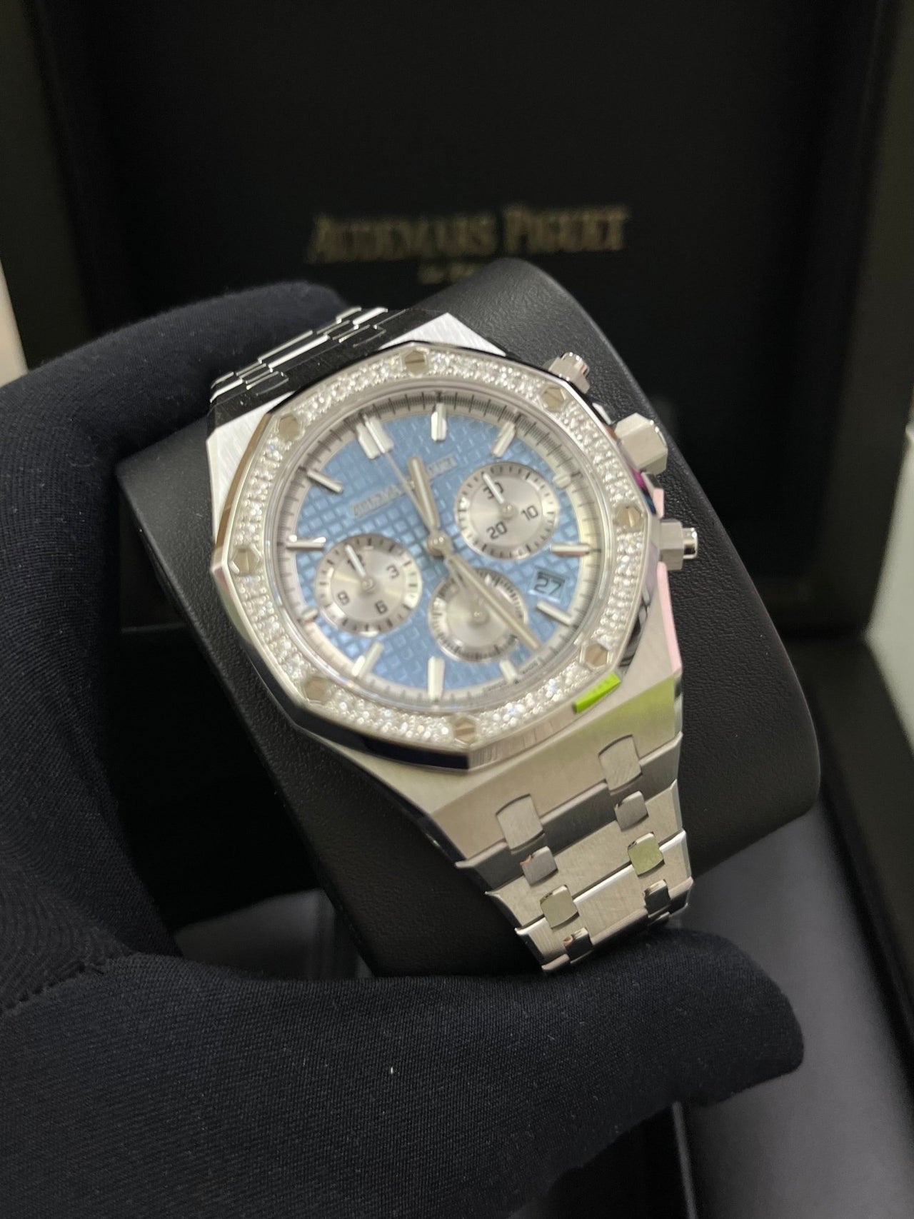 Audemars Piguet Royal Oak Chronograph 26715ST.ZZ.1356ST.01 - WatchesOff5thWatch