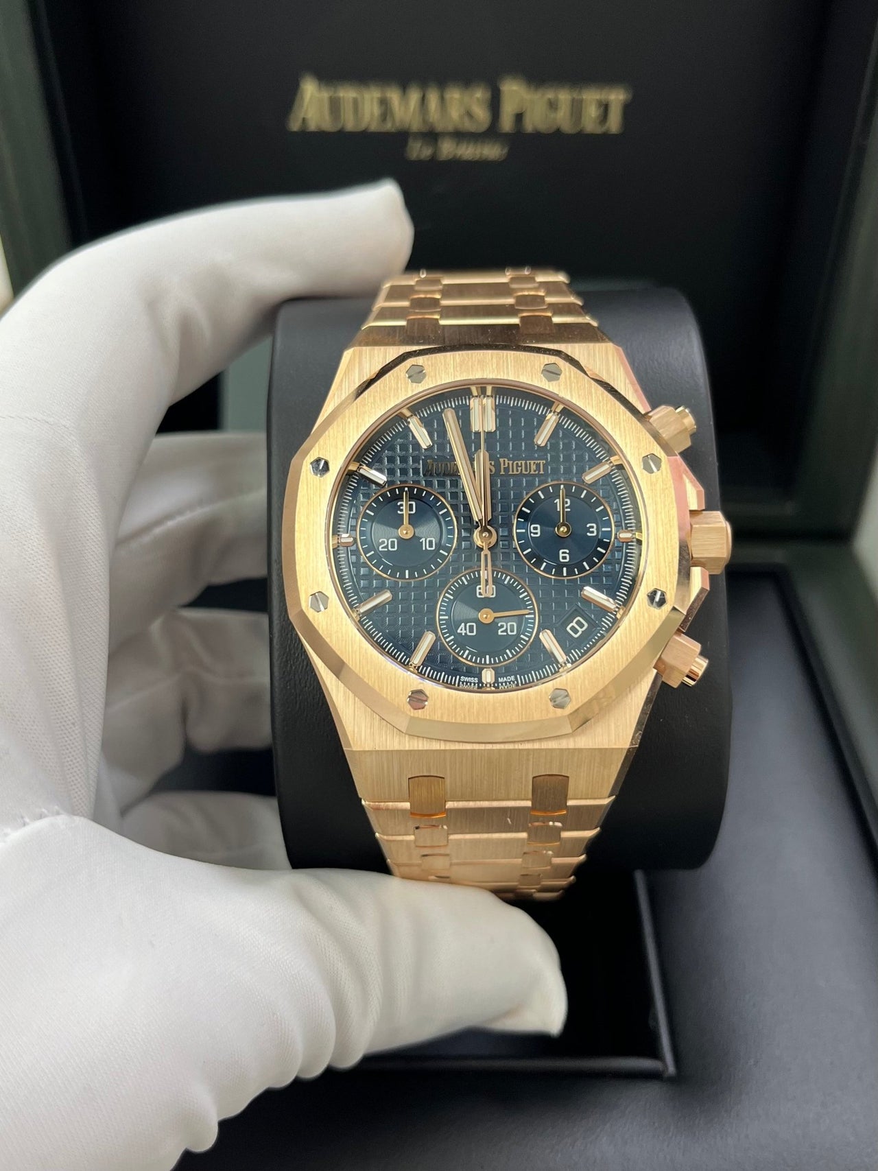 Audemars Piguet Royal Oak Chronograph 41 mm Blue Dial Ref. 26240OR.OO.1320OR.05 - WatchesOff5th