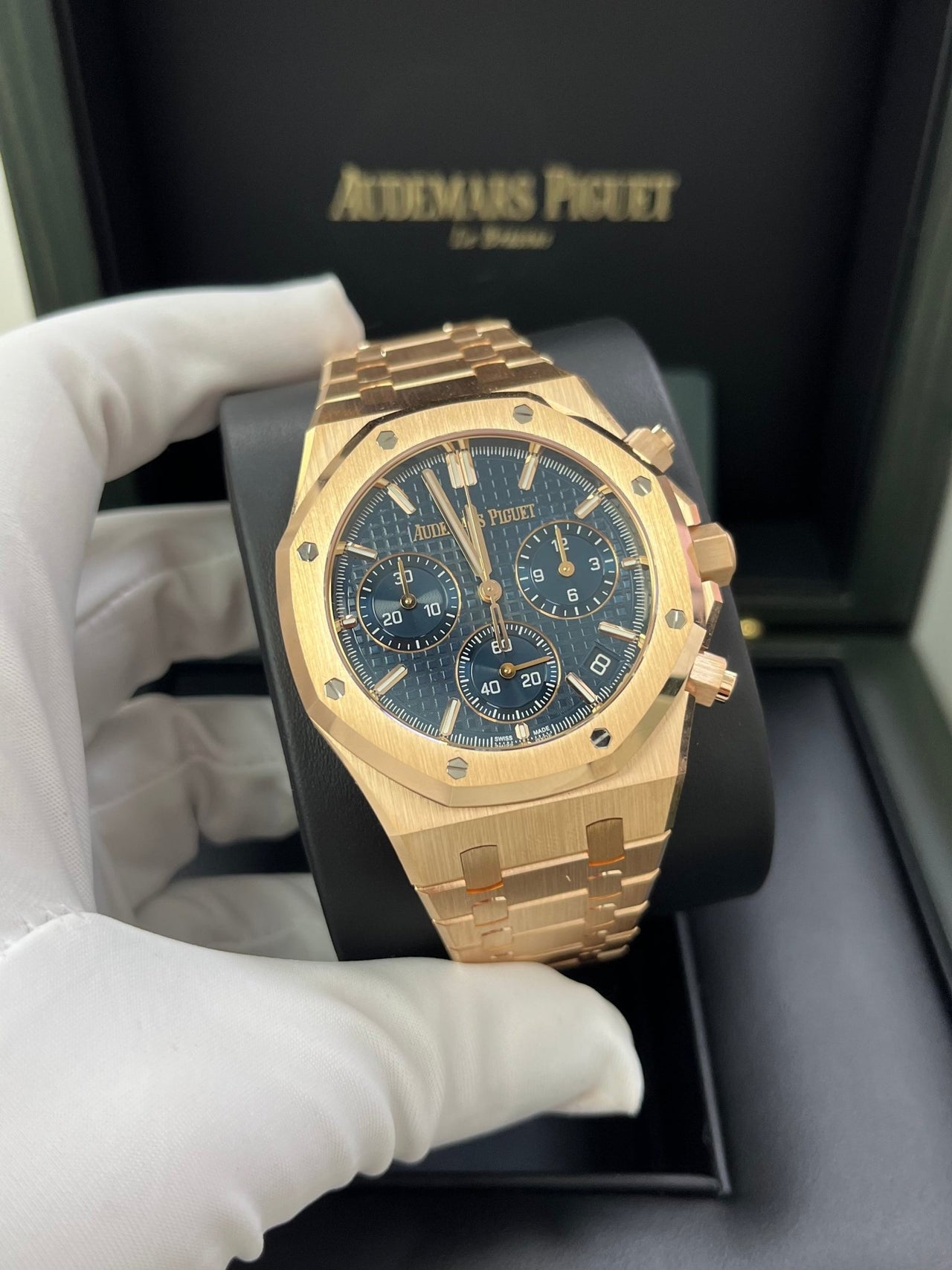 Audemars Piguet Royal Oak Chronograph 41 mm Blue Dial Ref. 26240OR.OO.1320OR.05 - WatchesOff5th