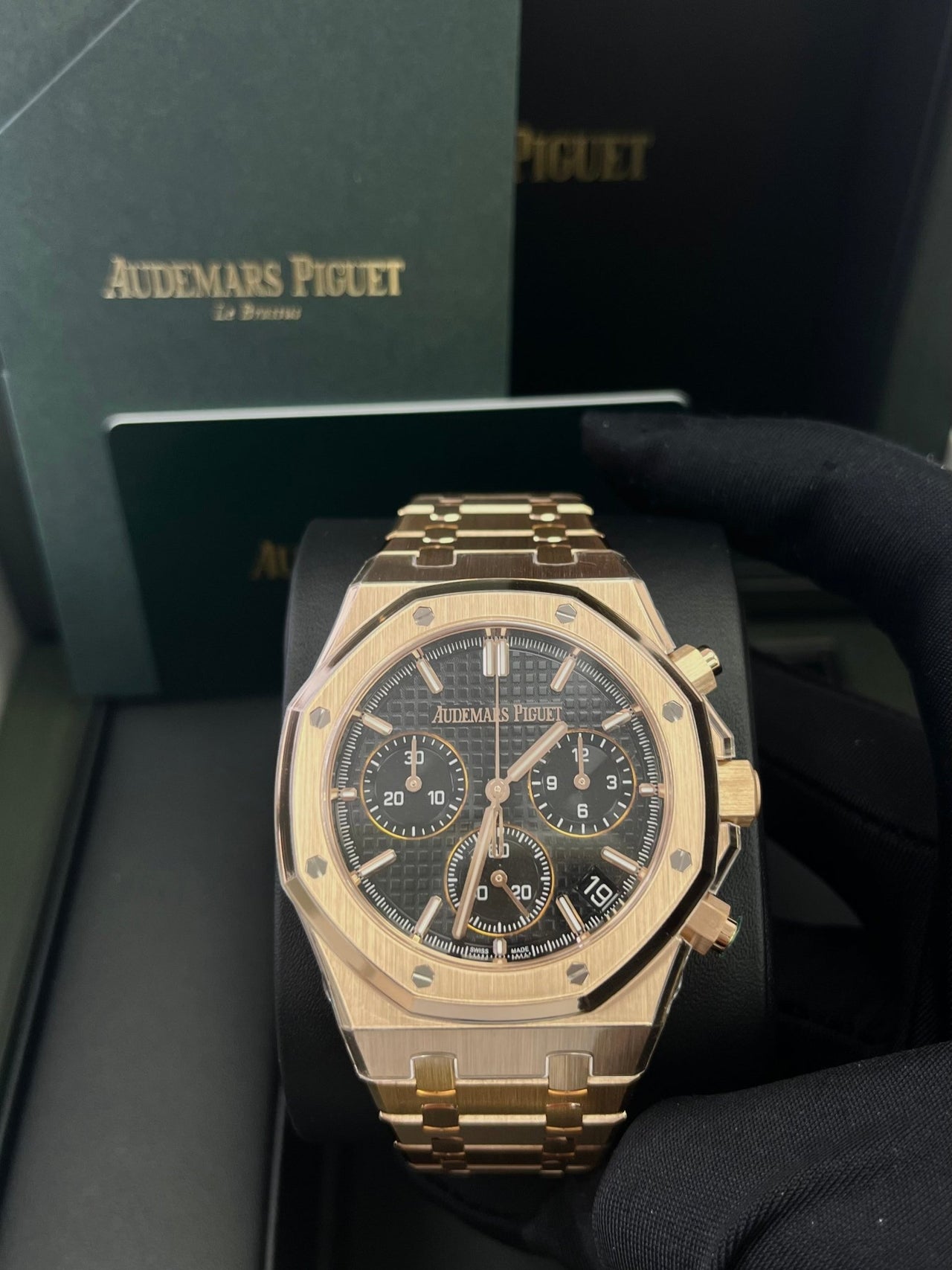 Audemars Piguet Royal Oak Chronograph SELFWINDING CHRONOGRAPH 50TH ANNIVERSARY Black Dial Rose Gold 26240OR.OO.1320OR.02 - WatchesOff5th