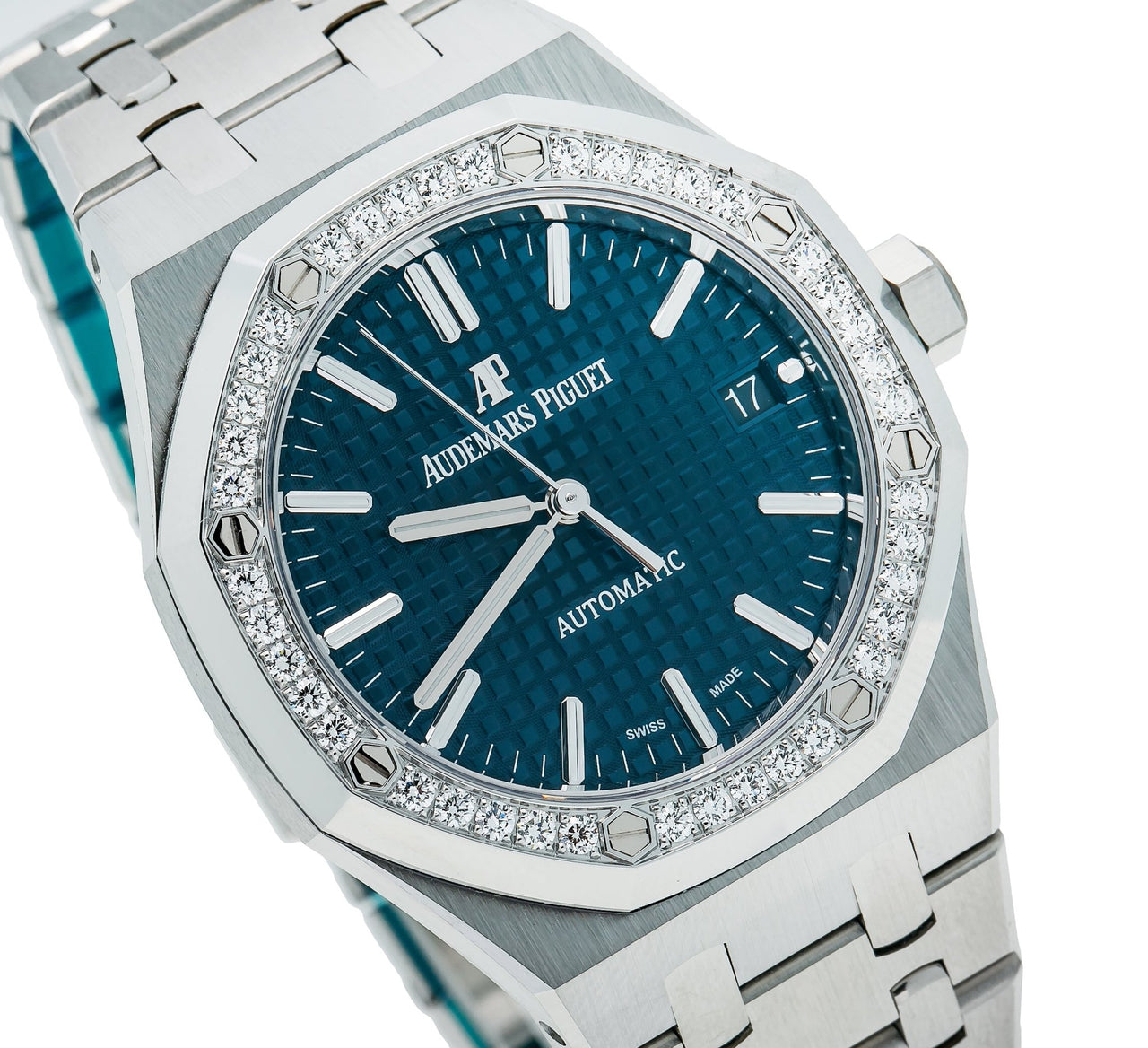 Audemars Piguet Royal Oak Ladies Selfwinding / Blue Dial/ Diamond Bezel (Ref#15451ST.ZZ.1256ST.03) - WatchesOff5thWatch