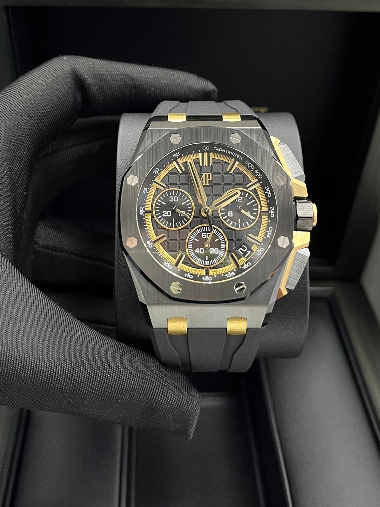 Audemars Piguet Royal Oak Offshore (Ref# 26420CE.OO.A127CR.01) - WatchesOff5th