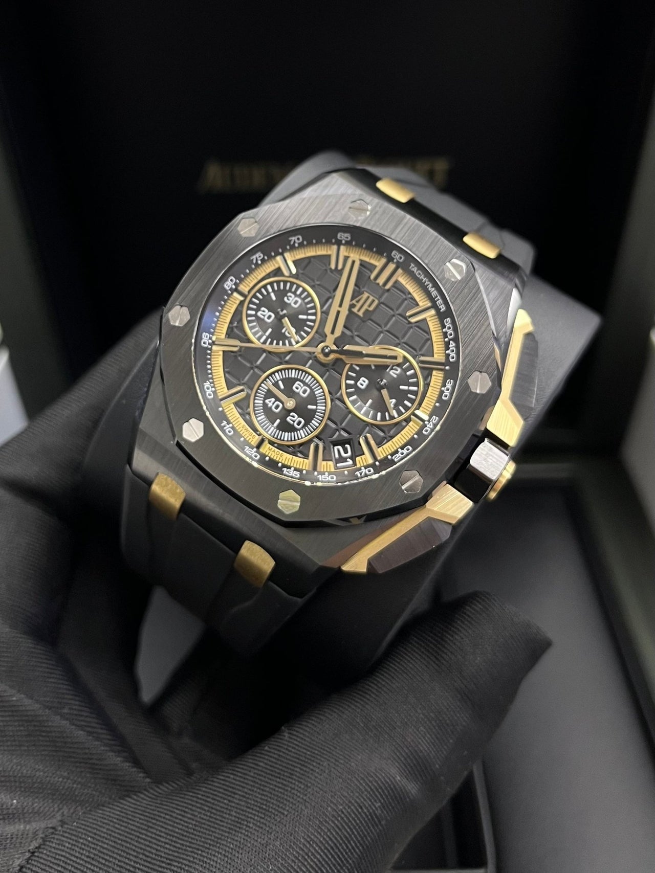 Audemars Piguet Royal Oak Offshore (Ref# 26420CE.OO.A127CR.01) - WatchesOff5th