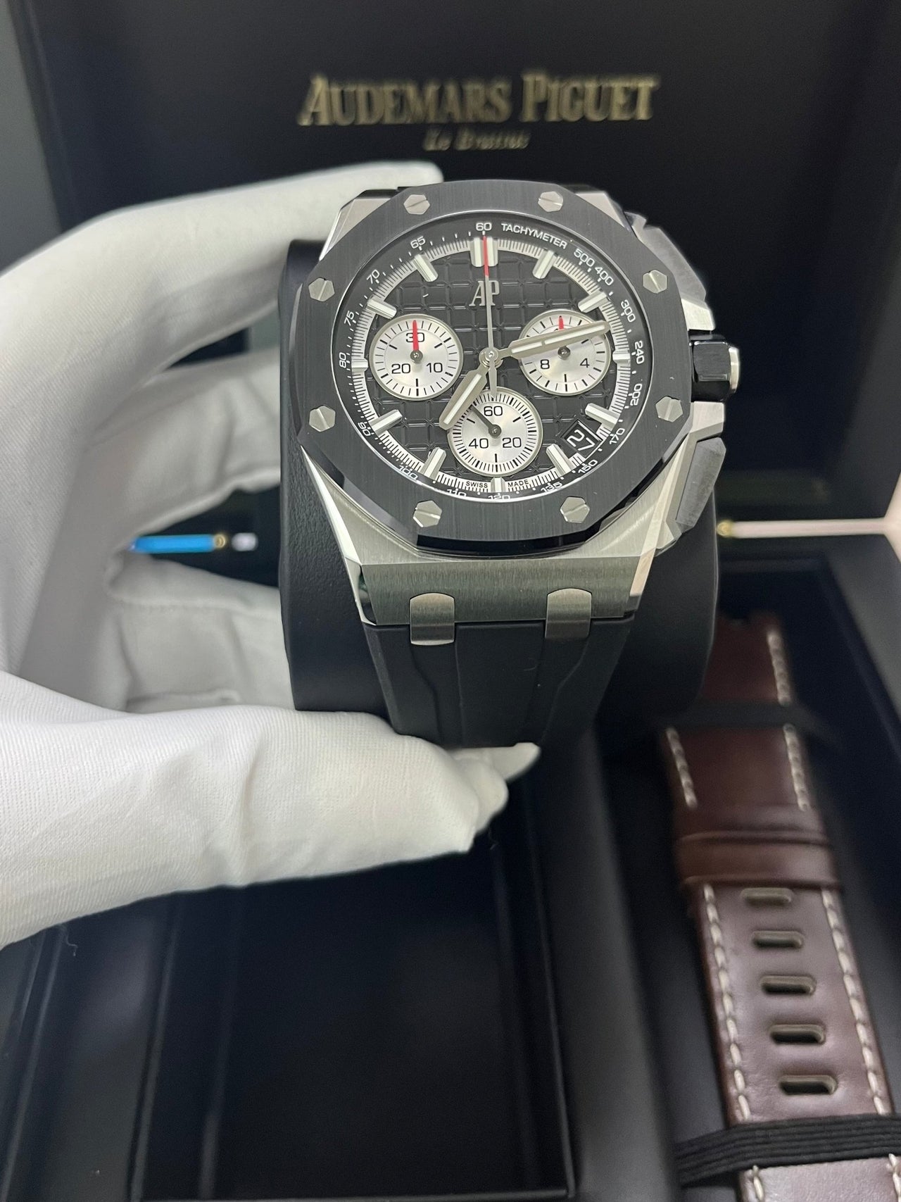 Audemars Piguet Royal Oak Offshore Selfwinding Chronograph Ref. 26420SO.OO.A002CA.01 - WatchesOff5th