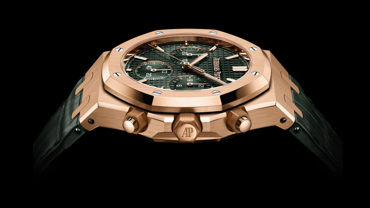 Audemars Piguet ROYAL OAK SELFWINDING CHRONOGRAPH “50TH ANNIVERSARY” GREEN DIAL GREEN STRAP (Ref # 26240OR.OO.D404CR.01) - WatchesOff5th