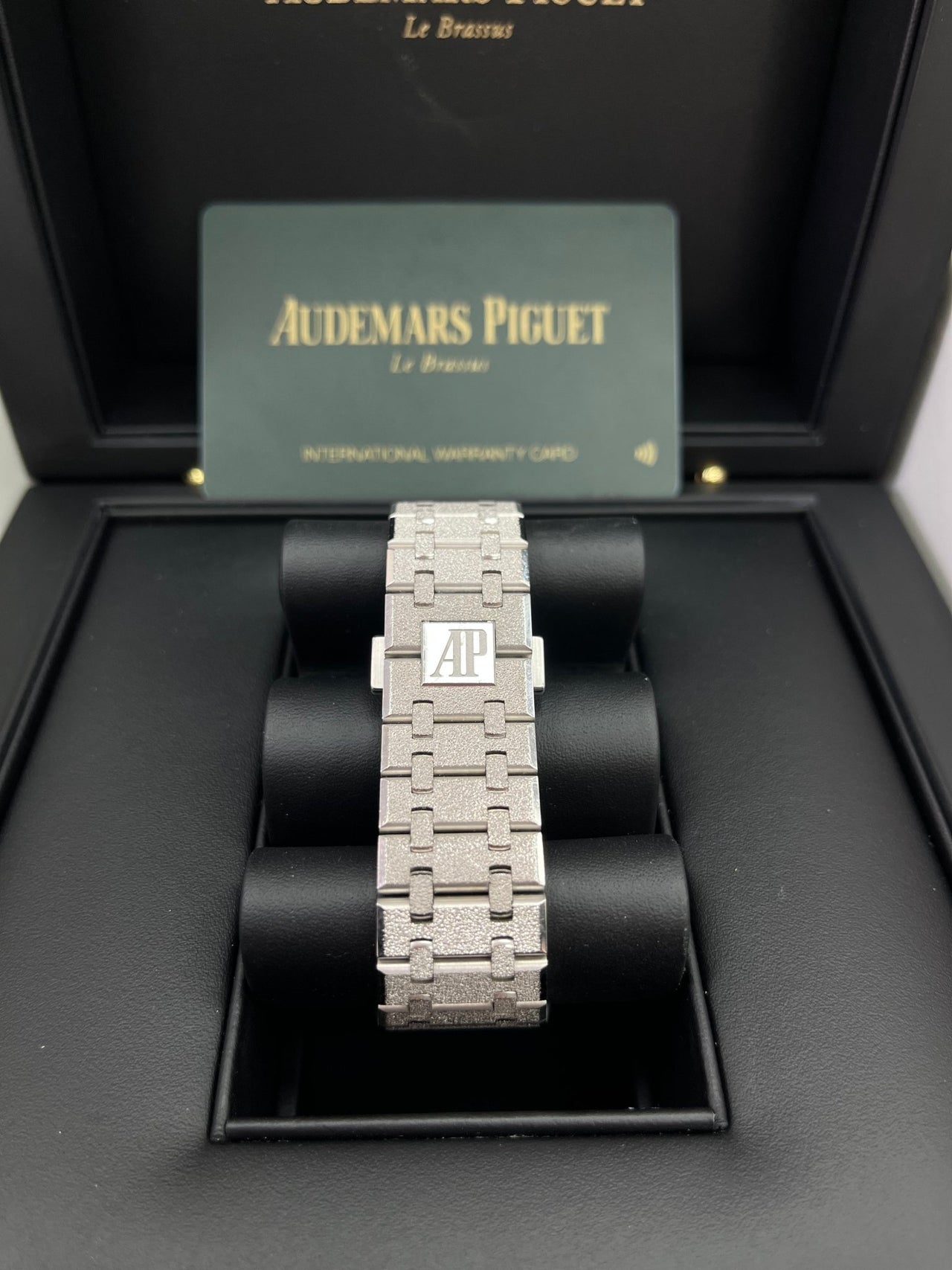 Audemars Piguet Royal Oak Selfwinding Chronograph Frosted White Gold Purple Dial LIMITED EDITION OF 200 (Ref # 26331BC.GG.1224BC.01) - WatchesOff5th