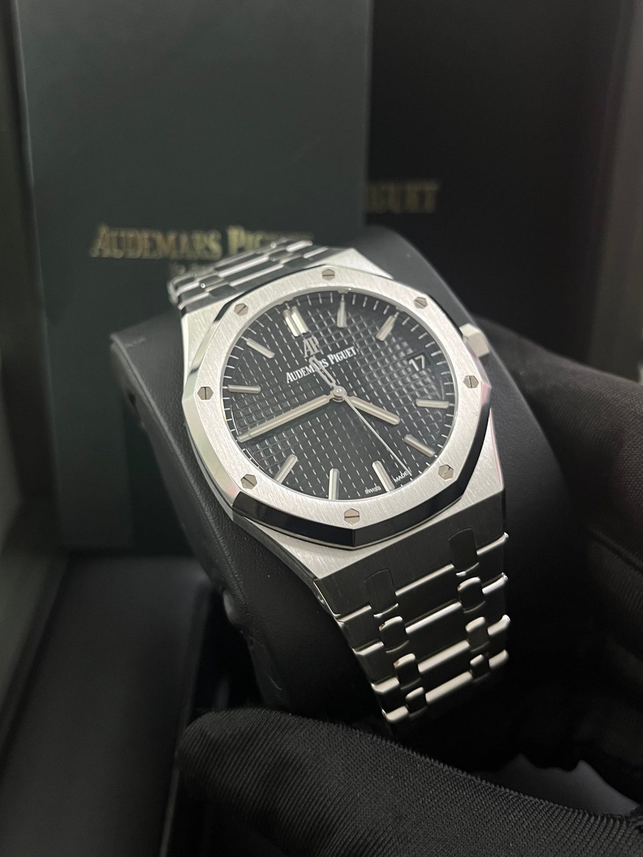 Audemars Piguet Royal Oak Selfwinding Stainless Steel Black Dial Re WatchesOff5th