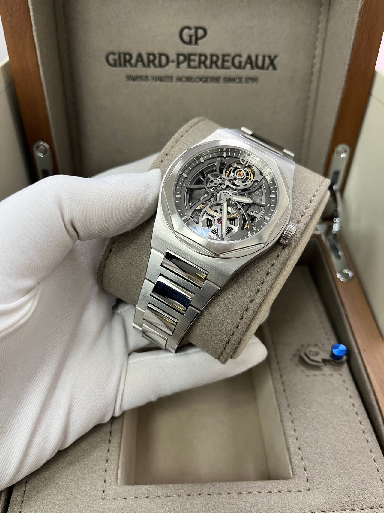 Laureato skeleton best sale