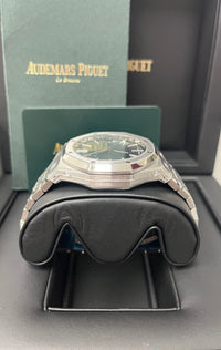 Thumbnail for Audemars Piguet Royal Oak Selfwinding 41 mm Stainless Steel Green Dial 15510ST.OO.1320ST.09