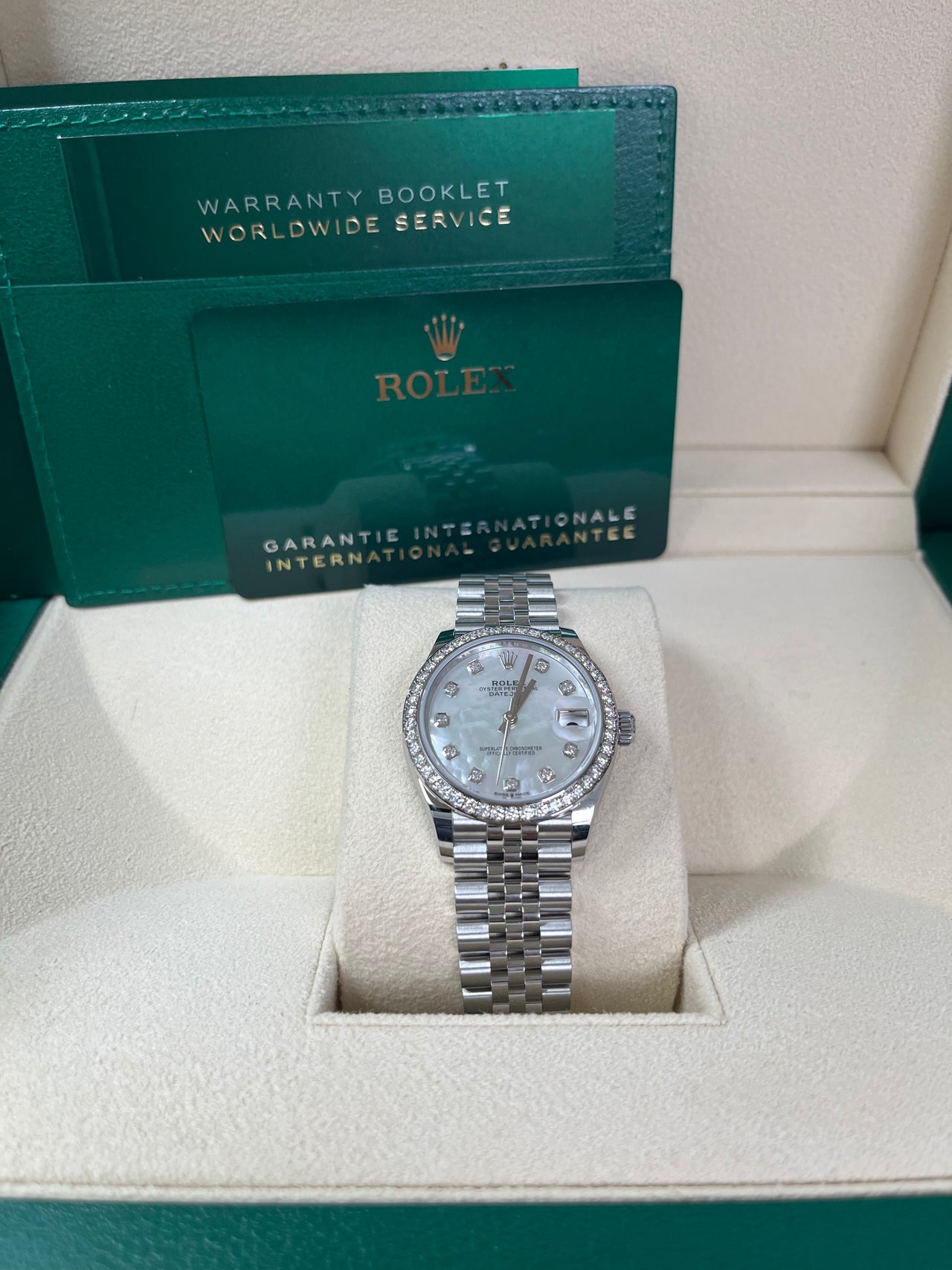 Rolex Datejust 31 Diamond Bezel - White Mother-Of-Pearl Diamond Dial - Jubilee 278384rbr