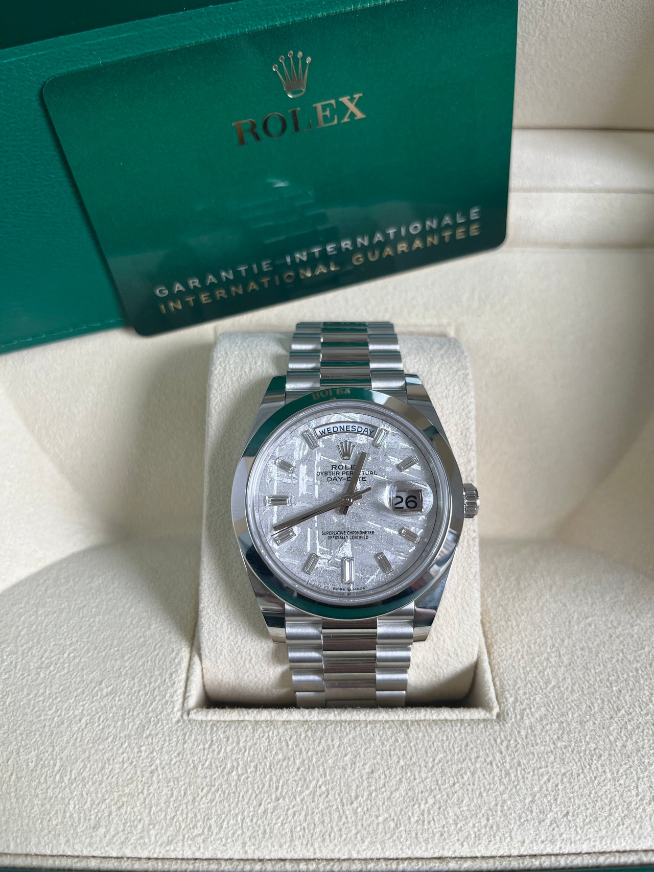 Rolex Day-Date 40 Platinum Day-Date Smooth Bezel Meteorite Baguette Diamond Dial President Bracelet 228206