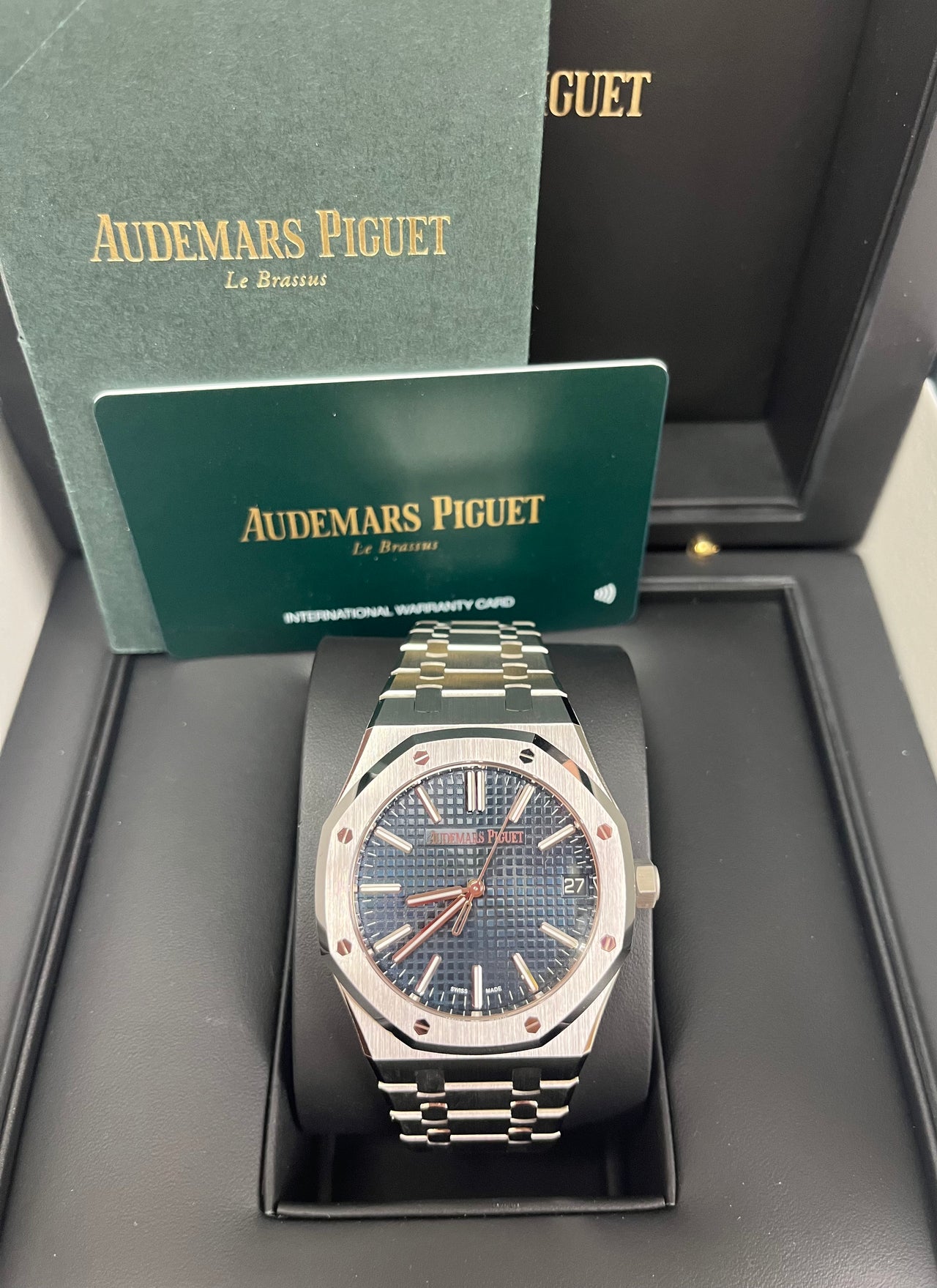 Audemars Piguet Royal Oak 41mm Stainless Steel Blue Dial 15510ST.OO.1320ST.06