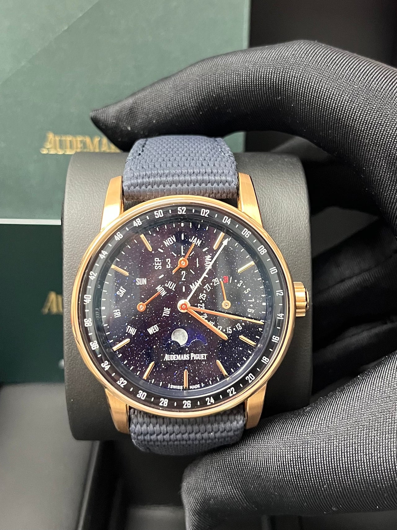 Audemars Piguet Perpetual Calendar Code 11.59 Reference # 26394OR.OO.D321CR.01