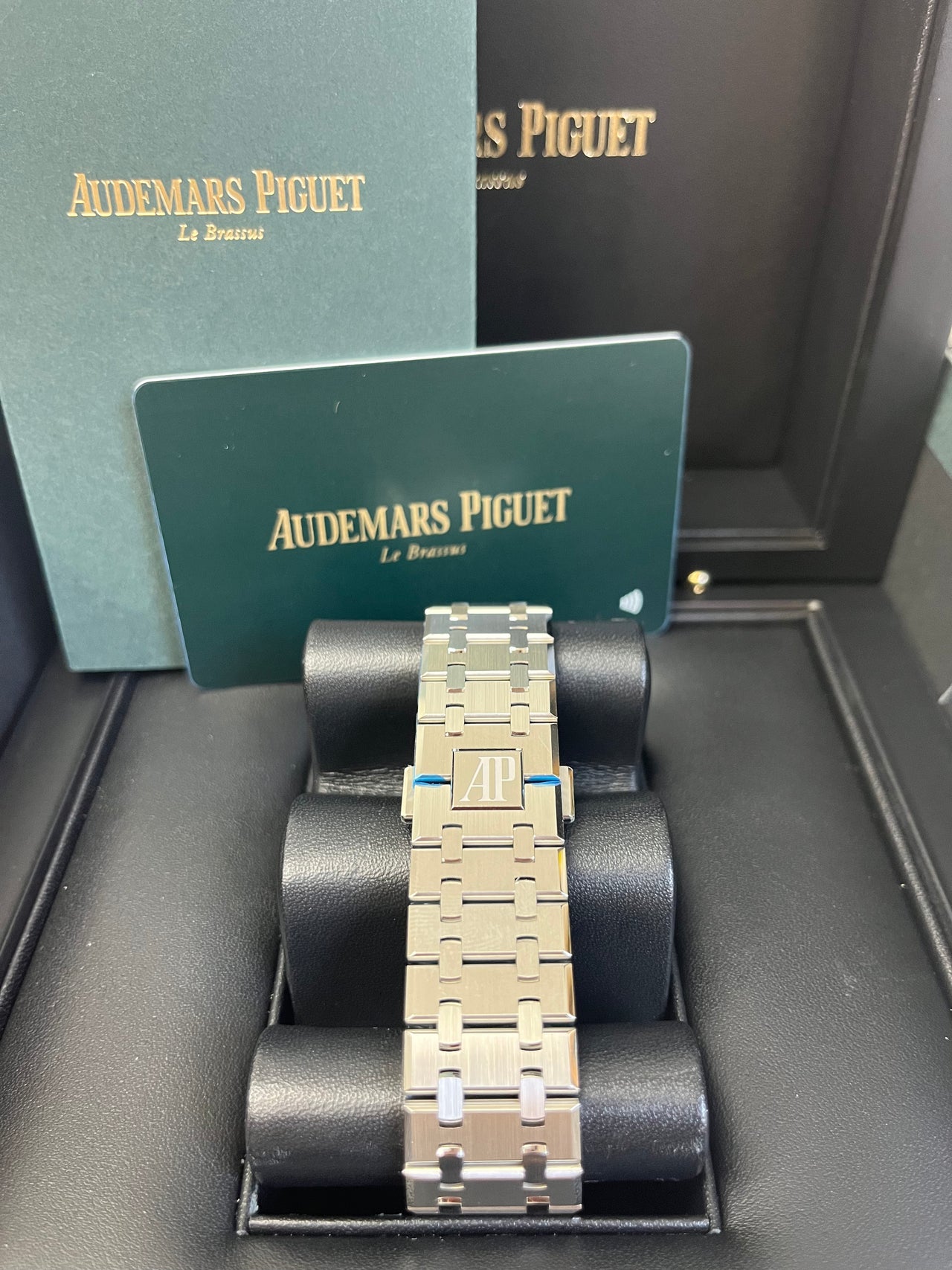 Audemars Piguet Royal Oak Selfwinding "50TH ANNIVERSARY" BLUE DIAL STAINLESS STEEL 41MM 15510ST.OO.1320ST.01