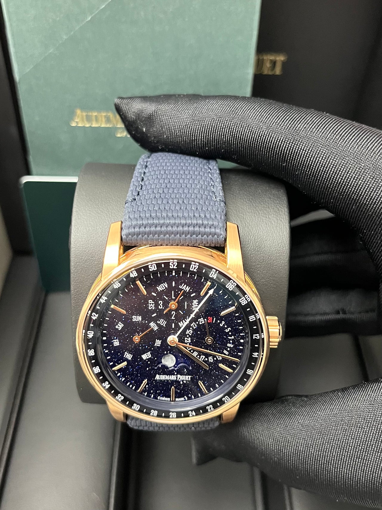 Audemars Piguet Perpetual Calendar Code 11.59 Reference # 26394OR.OO.D321CR.01