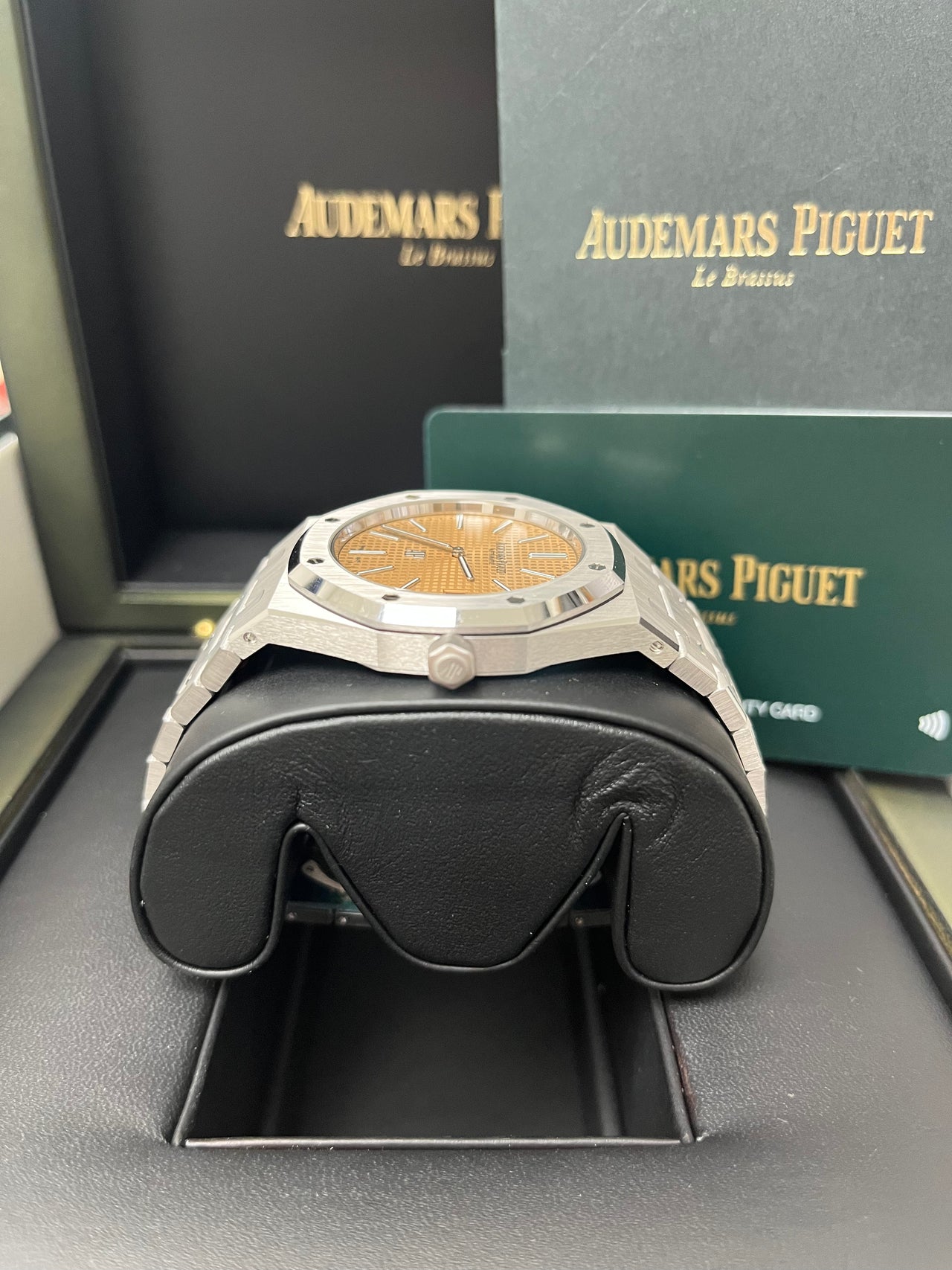 Audemars Piguet Royal Oak Jumbo 18K White Gold Extra Thin Salmon