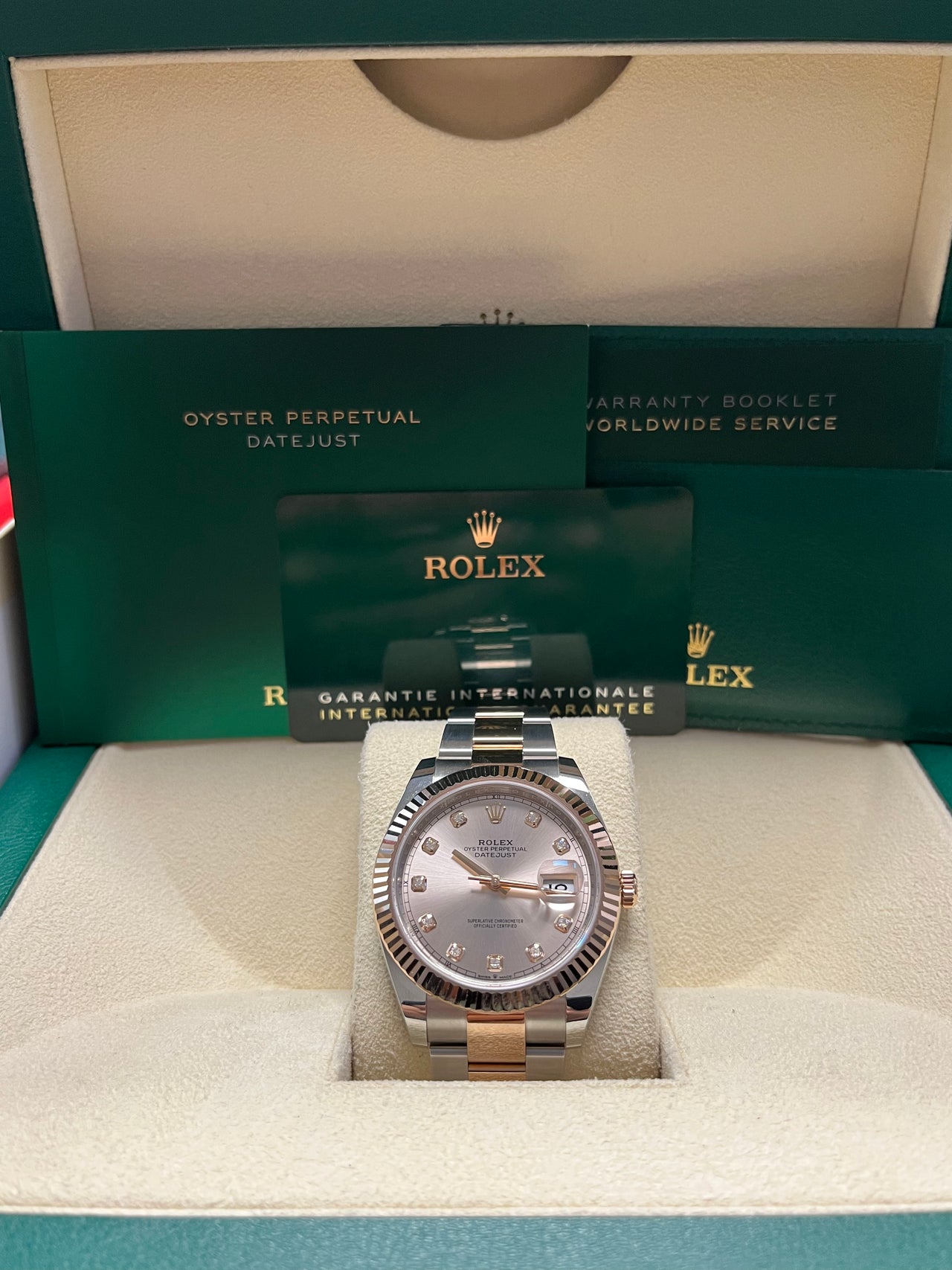 Rolex Datejust 41 Two-Tone Stainless Steel and Rose Gold/ Sundust Diamond Dial/ Fluted Bezel/ Oyster Bracelet (Ref#126331)