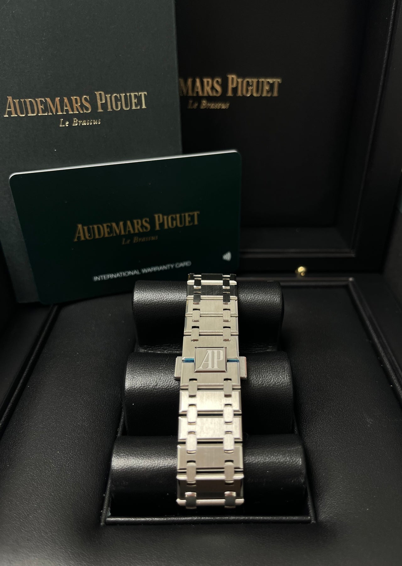 Audemars Piguet Royal Oak Jumbo  16202ST.OO.1240ST.01