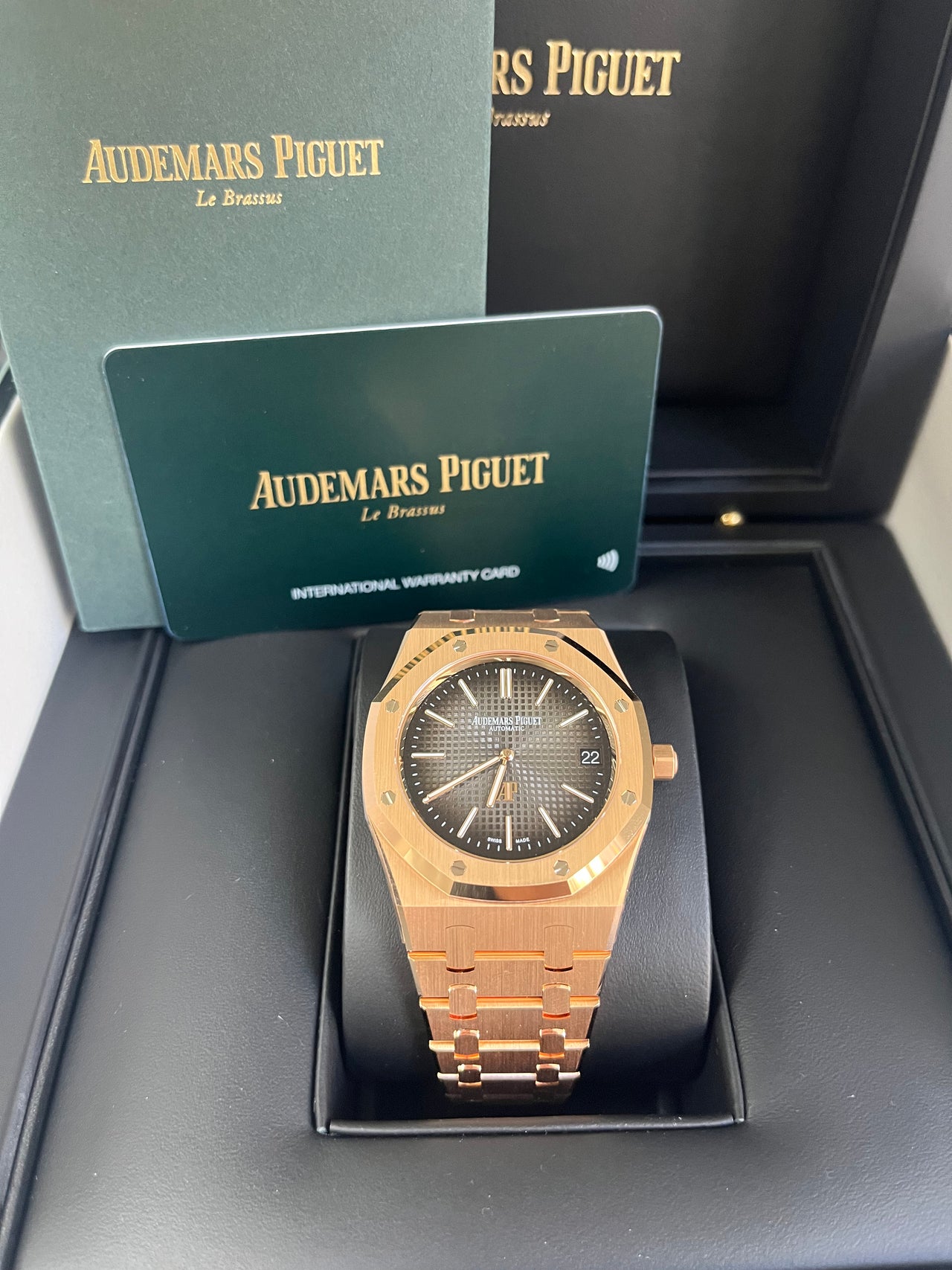 Audemars Piguet Royal Oak Jumbo "JUMBO" EXTRA-THIN Ref. 16202OR.OO.1240OR.02