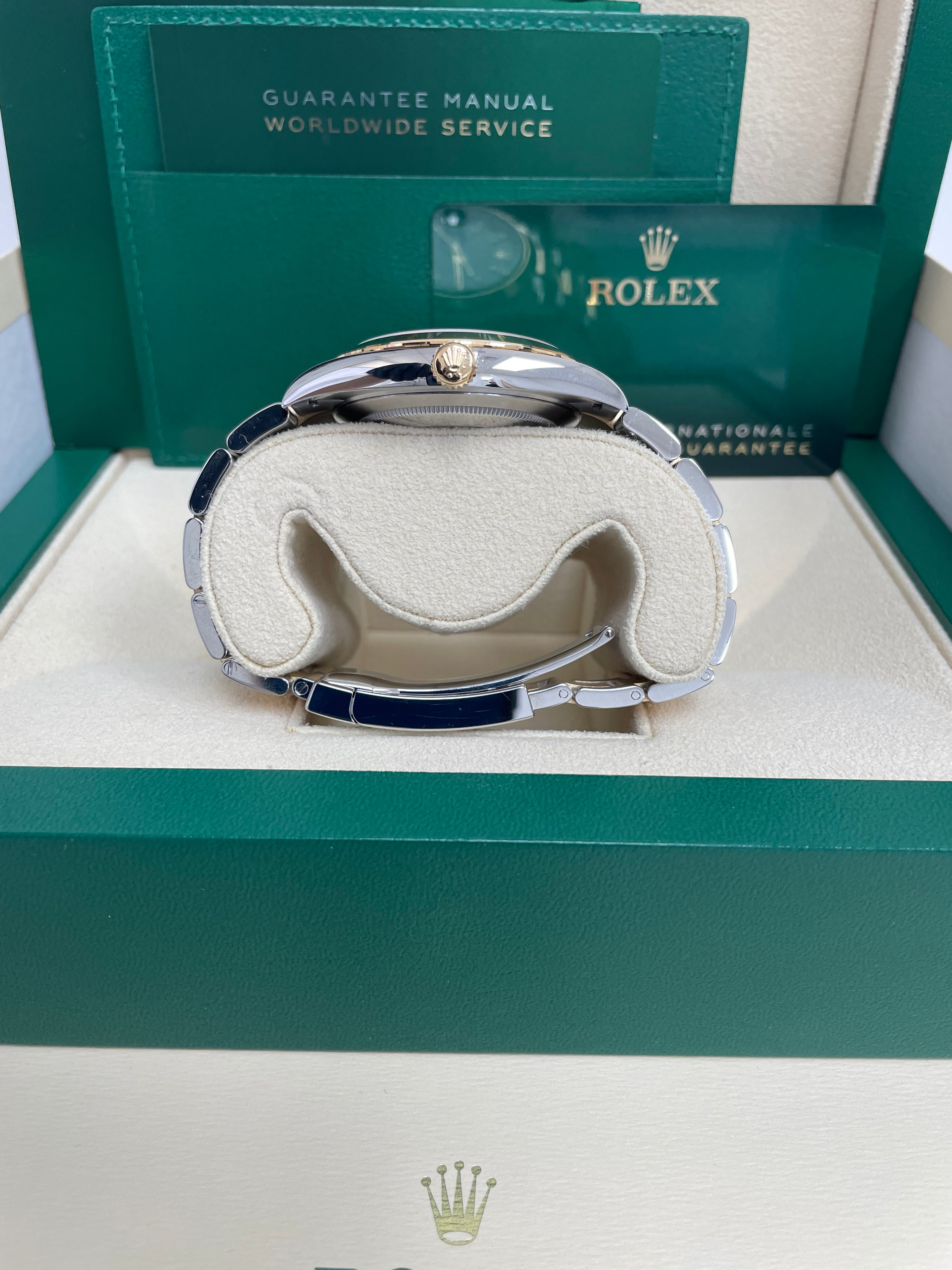 Smooth Bezel  Black - watchesoff5th