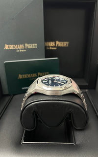 Thumbnail for Audemars Piguet Royal Oak Jumbo 39mm Stainless Steel Jumbo Ultra-Thin Blue Dial 15202ST.OO.1240ST.01