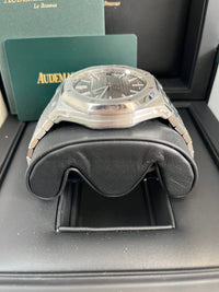 Thumbnail for Audemars Piguet ROYAL OAK SELFWINDING 