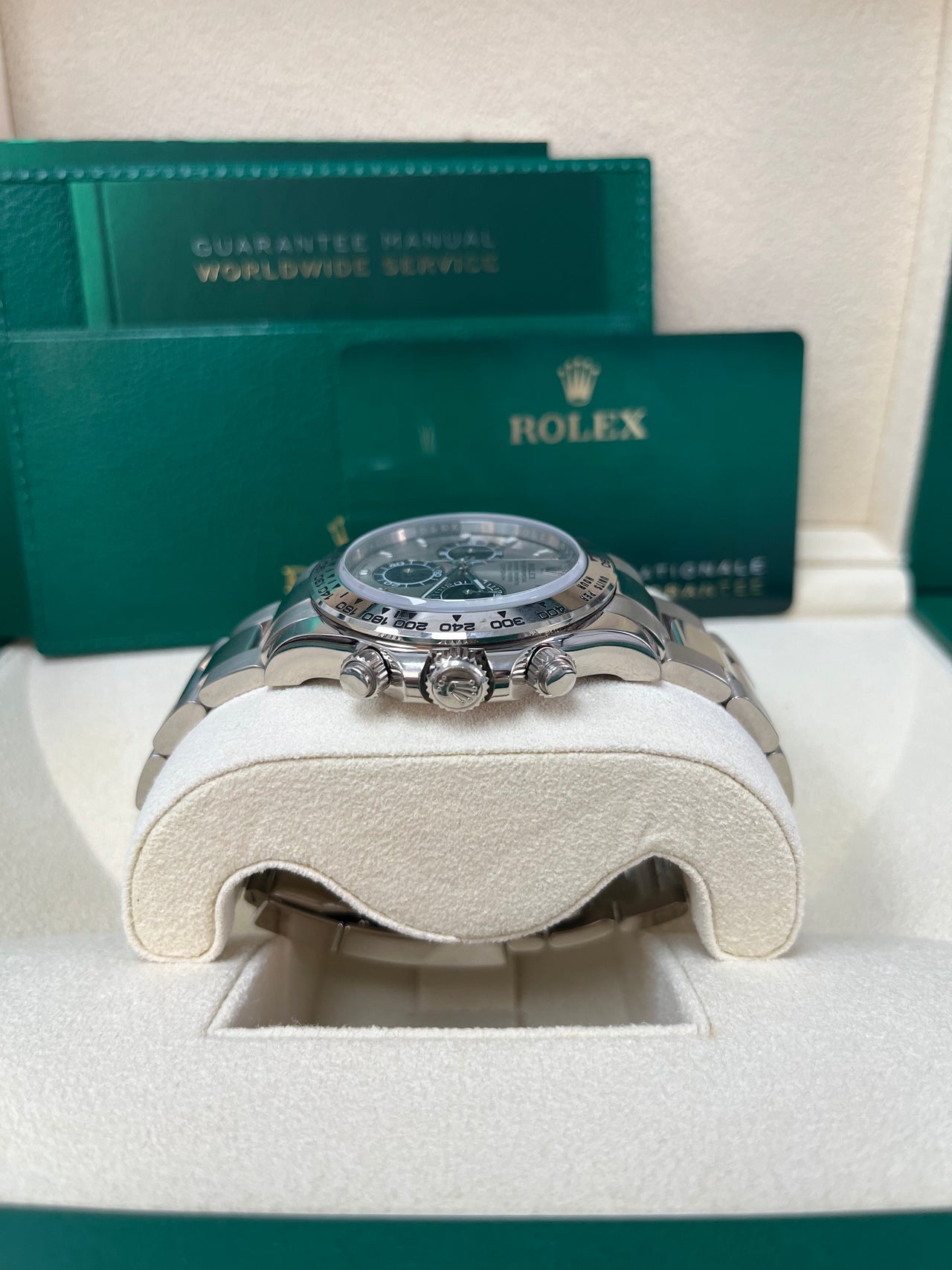 Rolex Daytona White Gold Cosmograph 40 Watch -Stainless Steel And Black Index Dial (Ref# 116509)