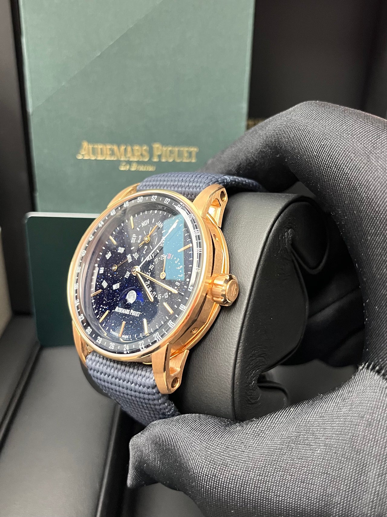 Audemars Piguet Perpetual Calendar Code 11.59 Reference # 26394OR.OO.D321CR.01