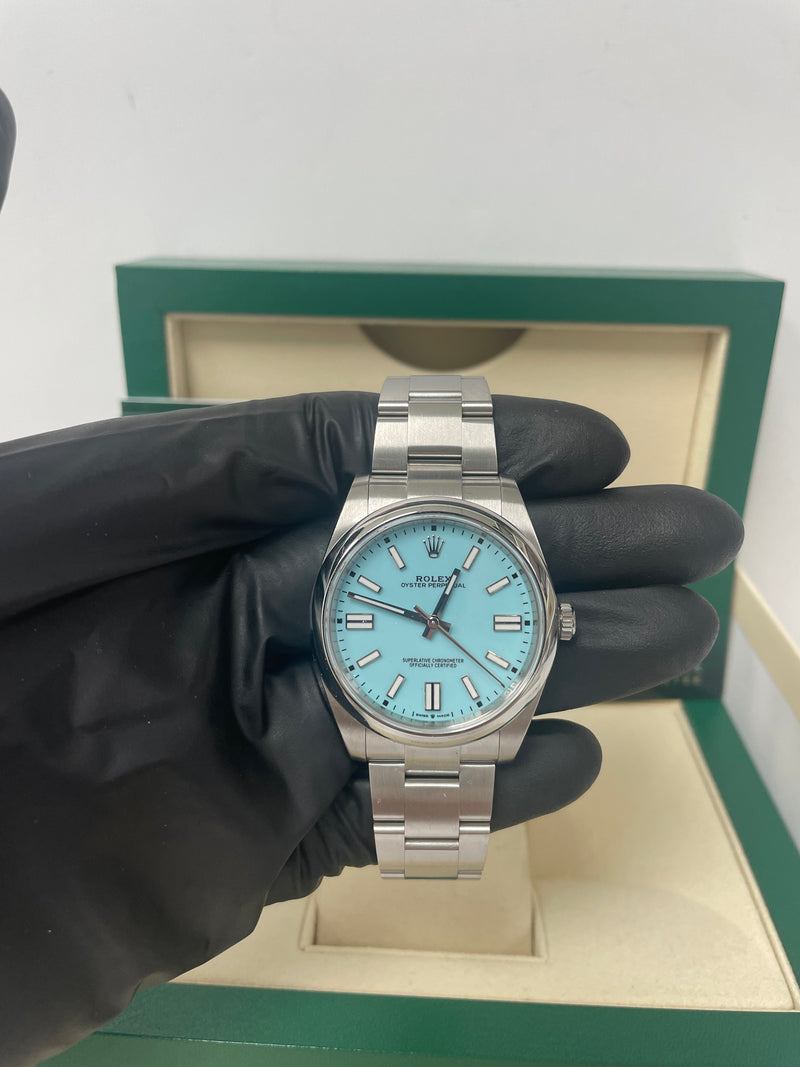 Rolex oyster perpetual 41 tiffany blue hotsell