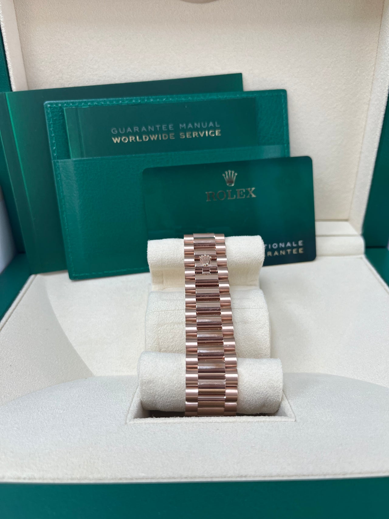 Rolex Day-Date 40 Rose Gold Green Roman Dial - Fluted Bezel (Ref#228235)