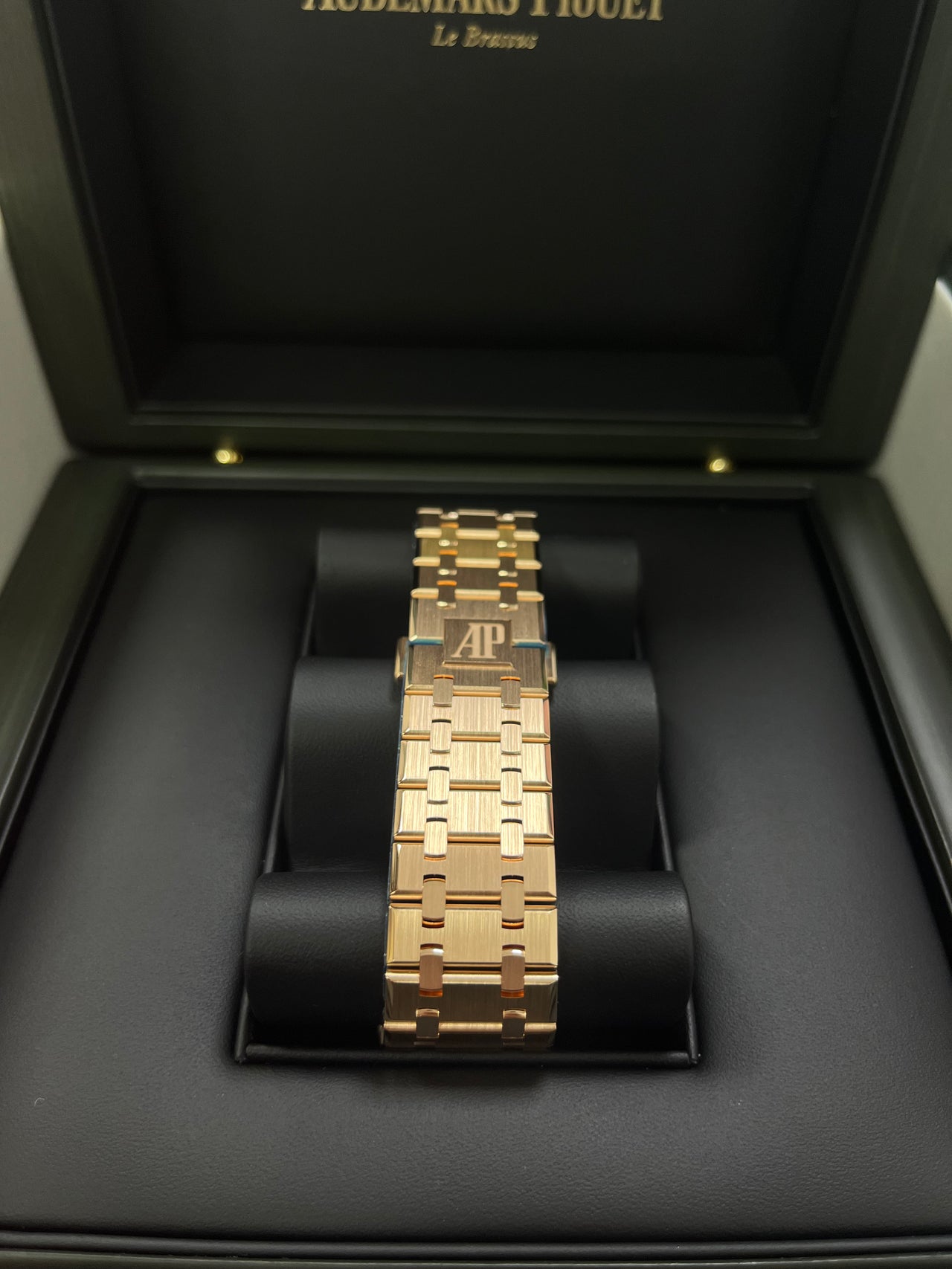 Audemars Piguet Royal Oak Rose Gold 41mm New 2023 Black Dial 15510OR.OO.1320OR.04