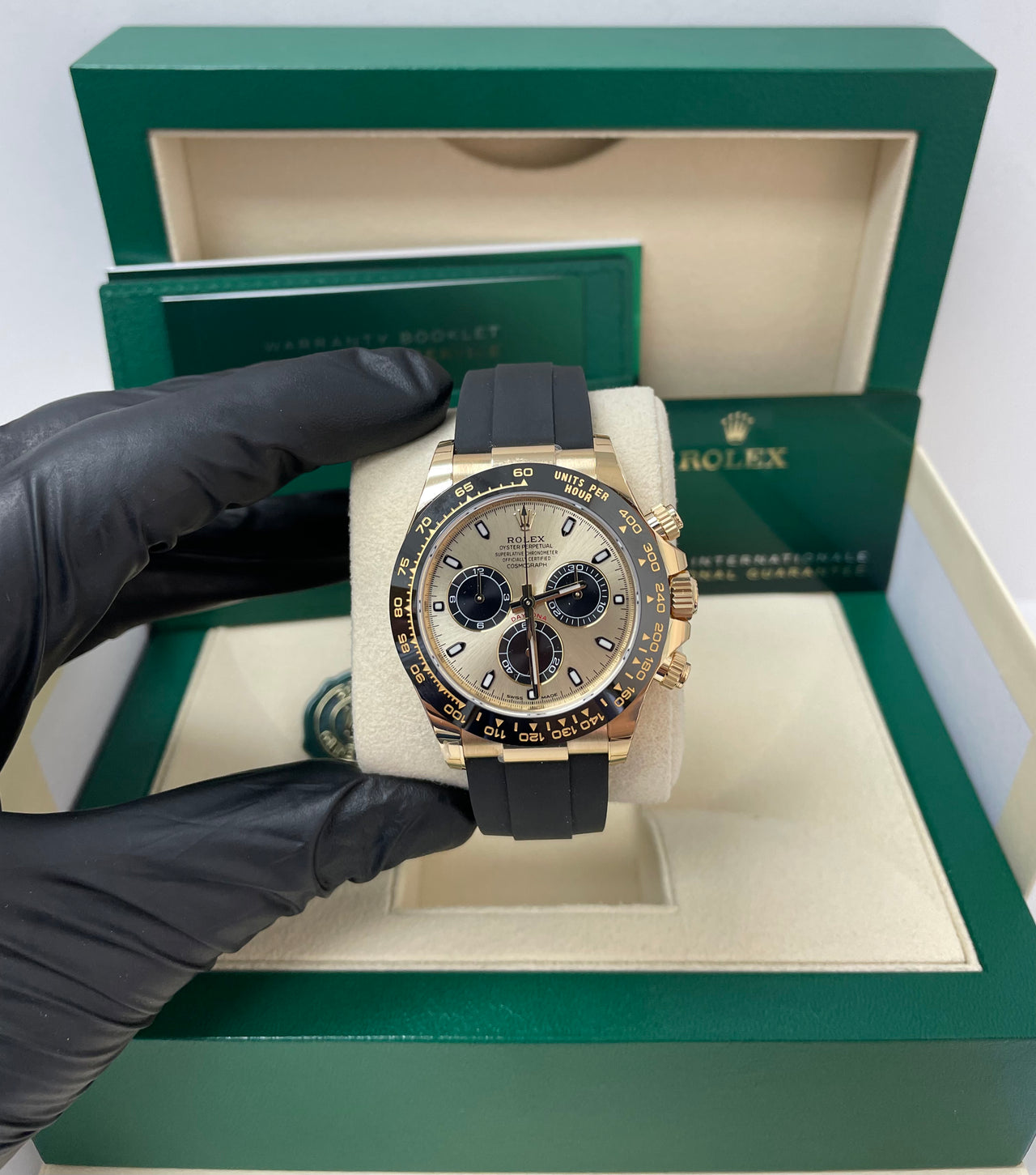 Rolex Daytona 40mm Champagne