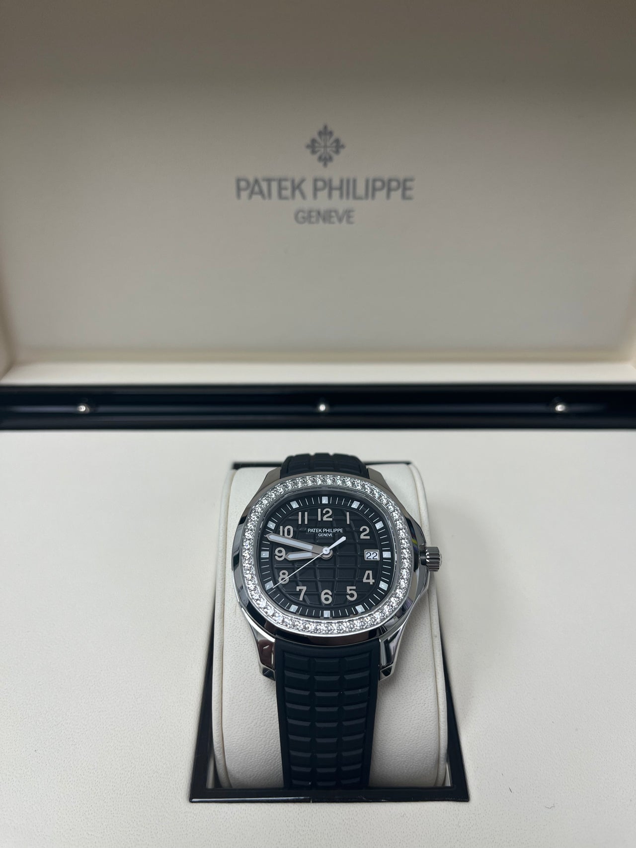 Patek Philippe Aquanaut Luce Black Dial Steel Case With Diamonds (Ref# 5267/200A-001)