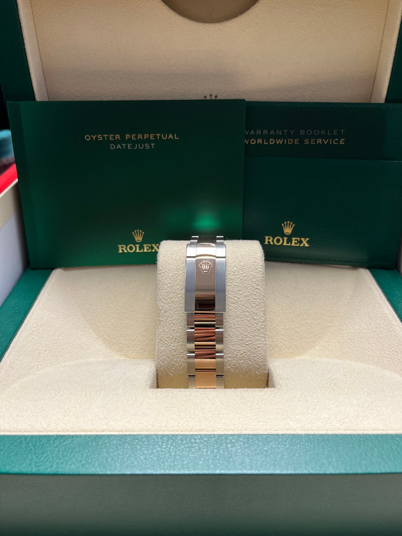 Rolex Datejust 41 Two-Tone Stainless Steel and Rose Gold/ Sundust Diamond Dial/ Fluted Bezel/ Oyster Bracelet (Ref#126331)