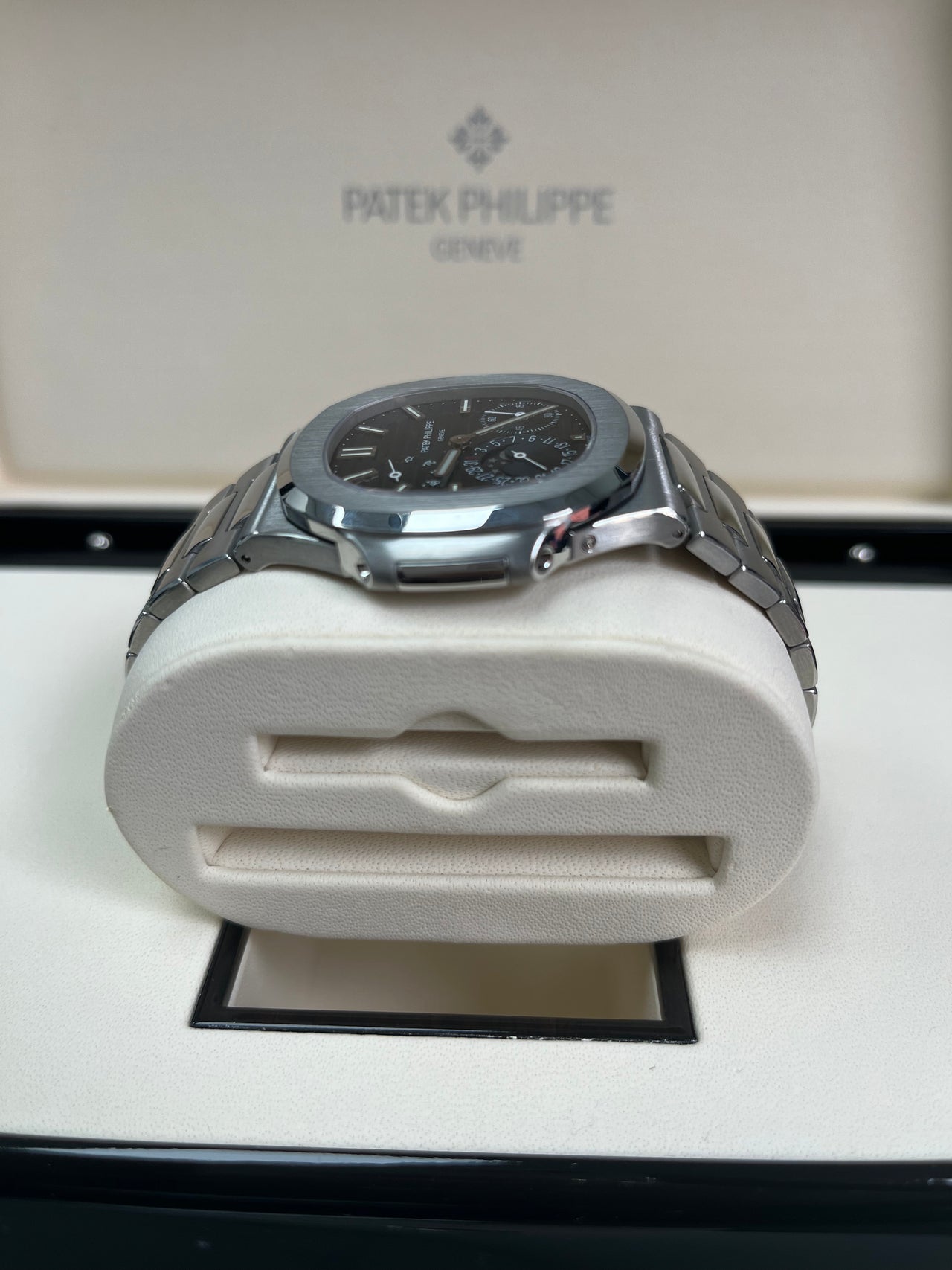 Patek Philippe Nautilus Moon Phase Stainless Steel/ Blue Date Dial (Ref#5712/1A-001)