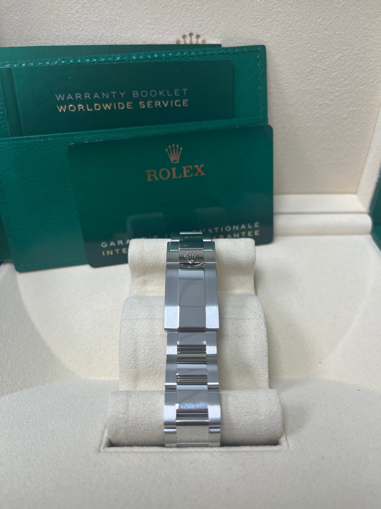 Rolex Yacht-Master 40mm Platinum & Stainless Steel - Dark Rhodium Dial (Ref# 126622)