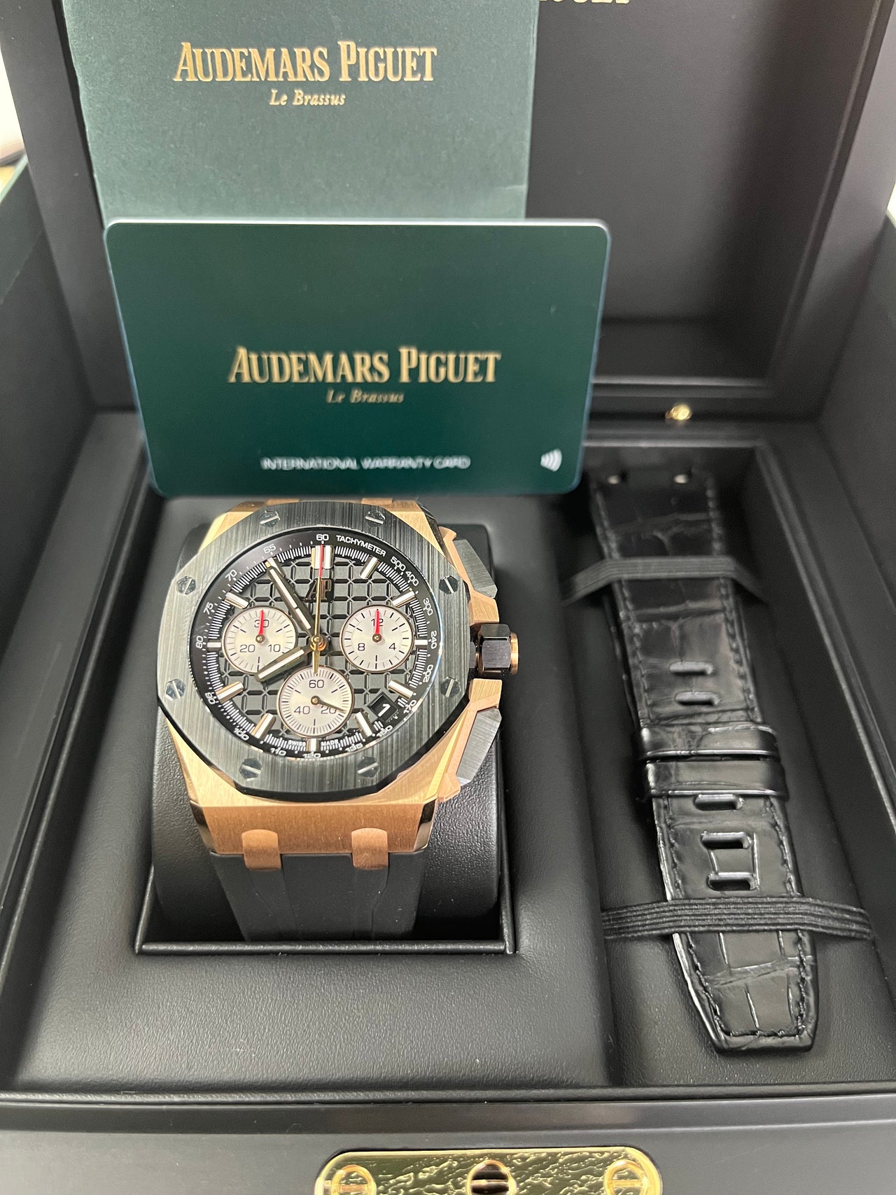 Audemars Piguet Royal Oak Offshore Selfwinding Chronograph (Ref # 26420RO.OO.A002CA.01)