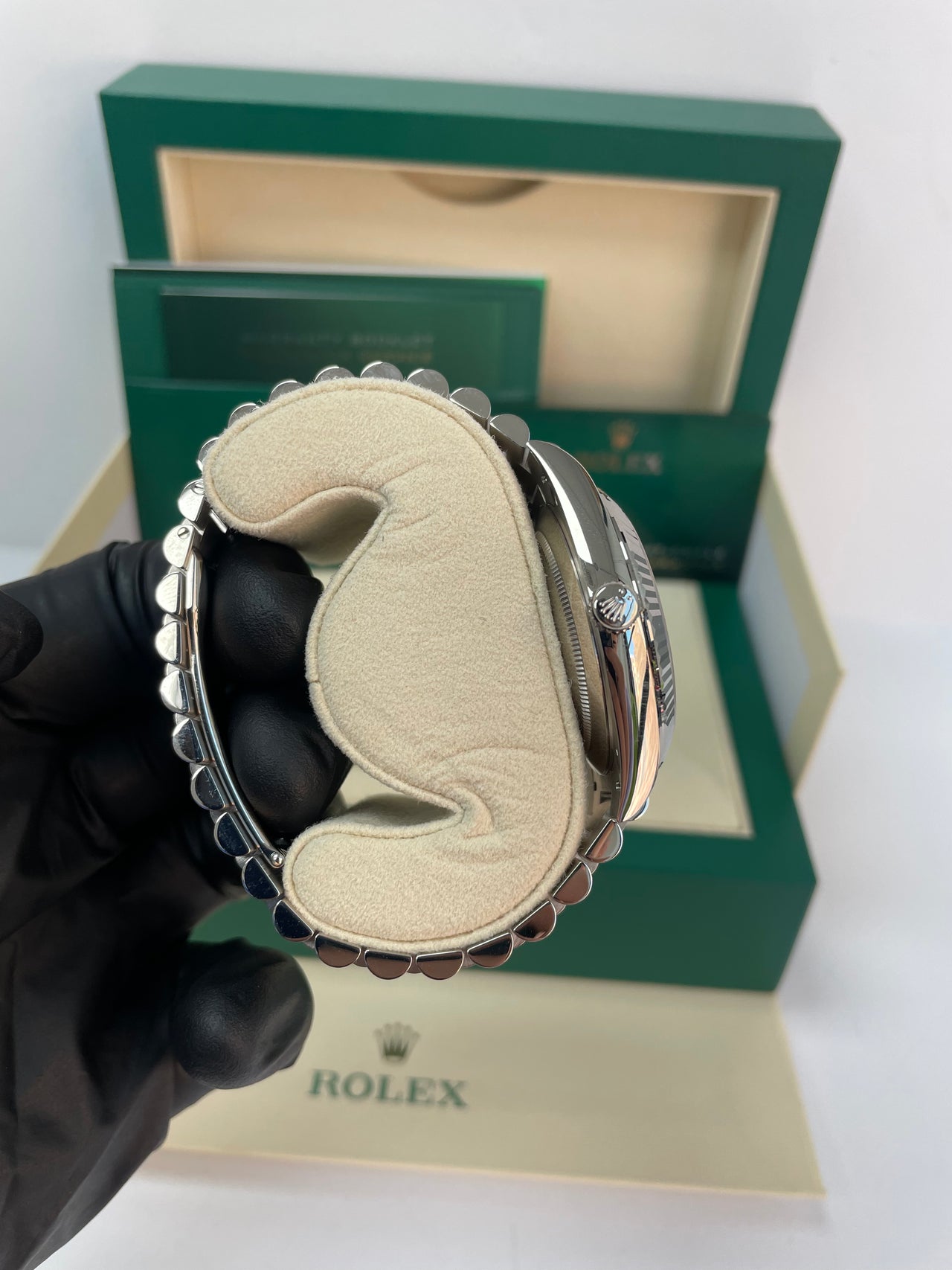 Rolex Day-Date 40 White Gold - Slate Dial