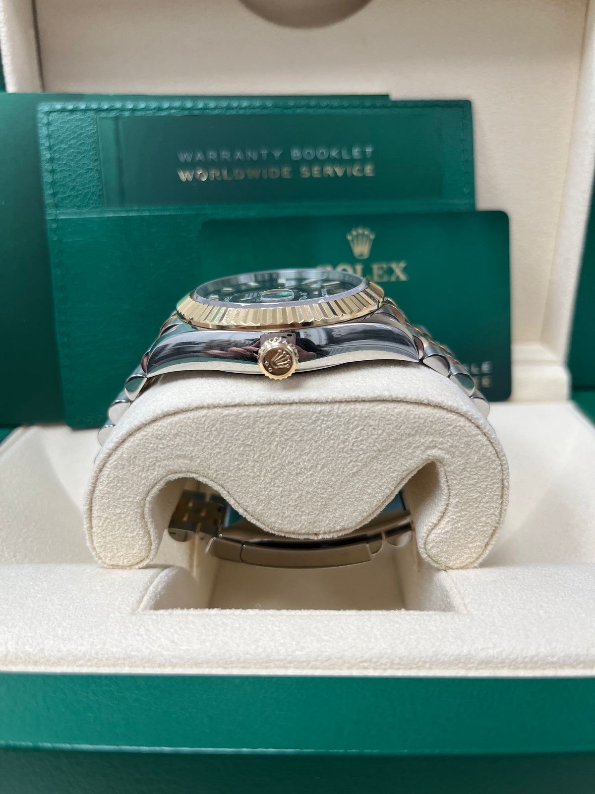 Rolex Yellow Rolesor Sky-Dweller Watch - Black Index Dial