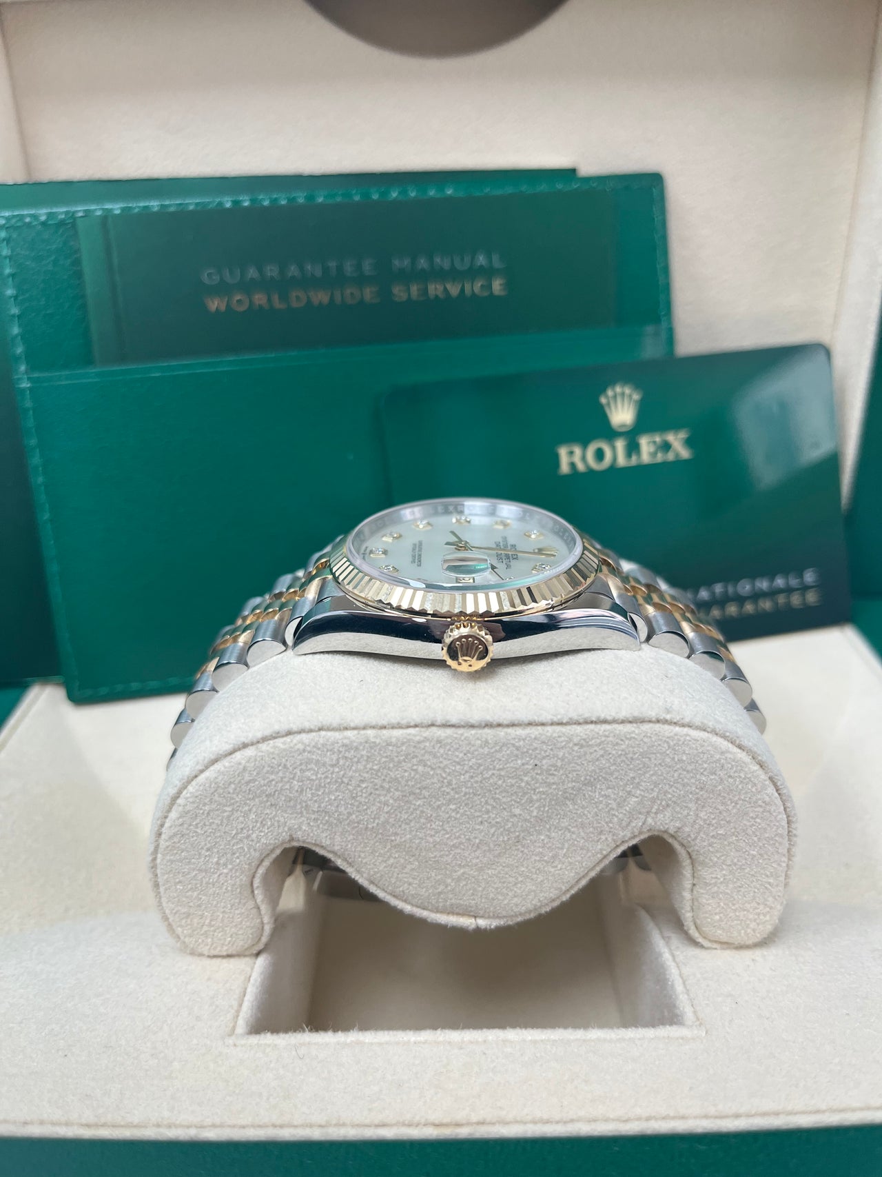 Rolex Mother of Pearl Dial Jubilee Two-Tone Yellow Gold Datejust 36 (Reference 126233)