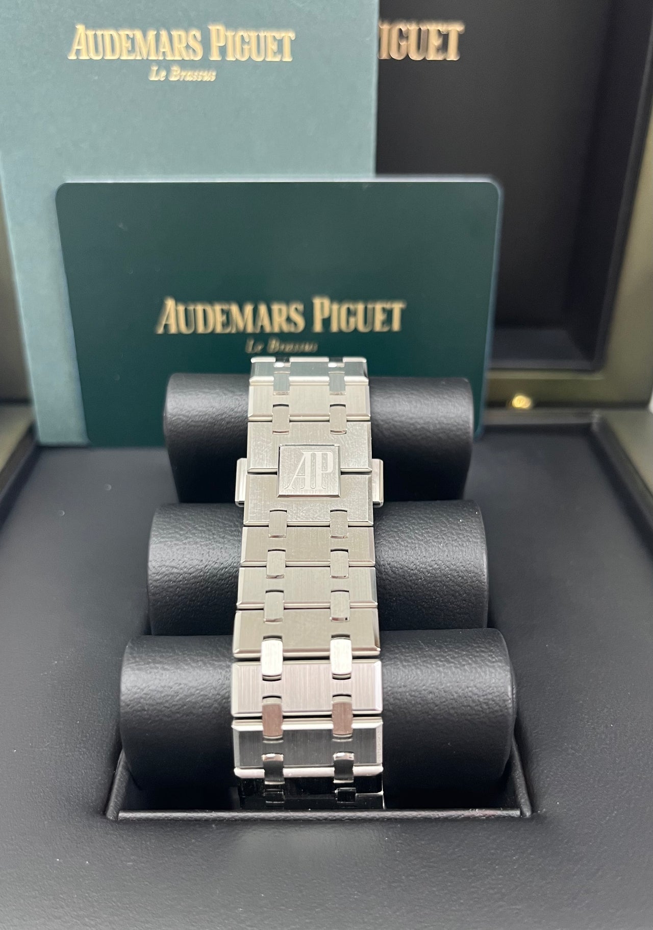 Audemars Piguet Royal Oak Selfwinding White Dial 41mm Ref. 15510ST.OO.1320ST.08