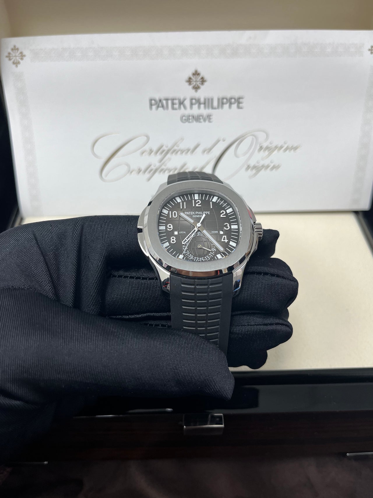 Patek philippe aquanaut travel time reference 5164a hotsell