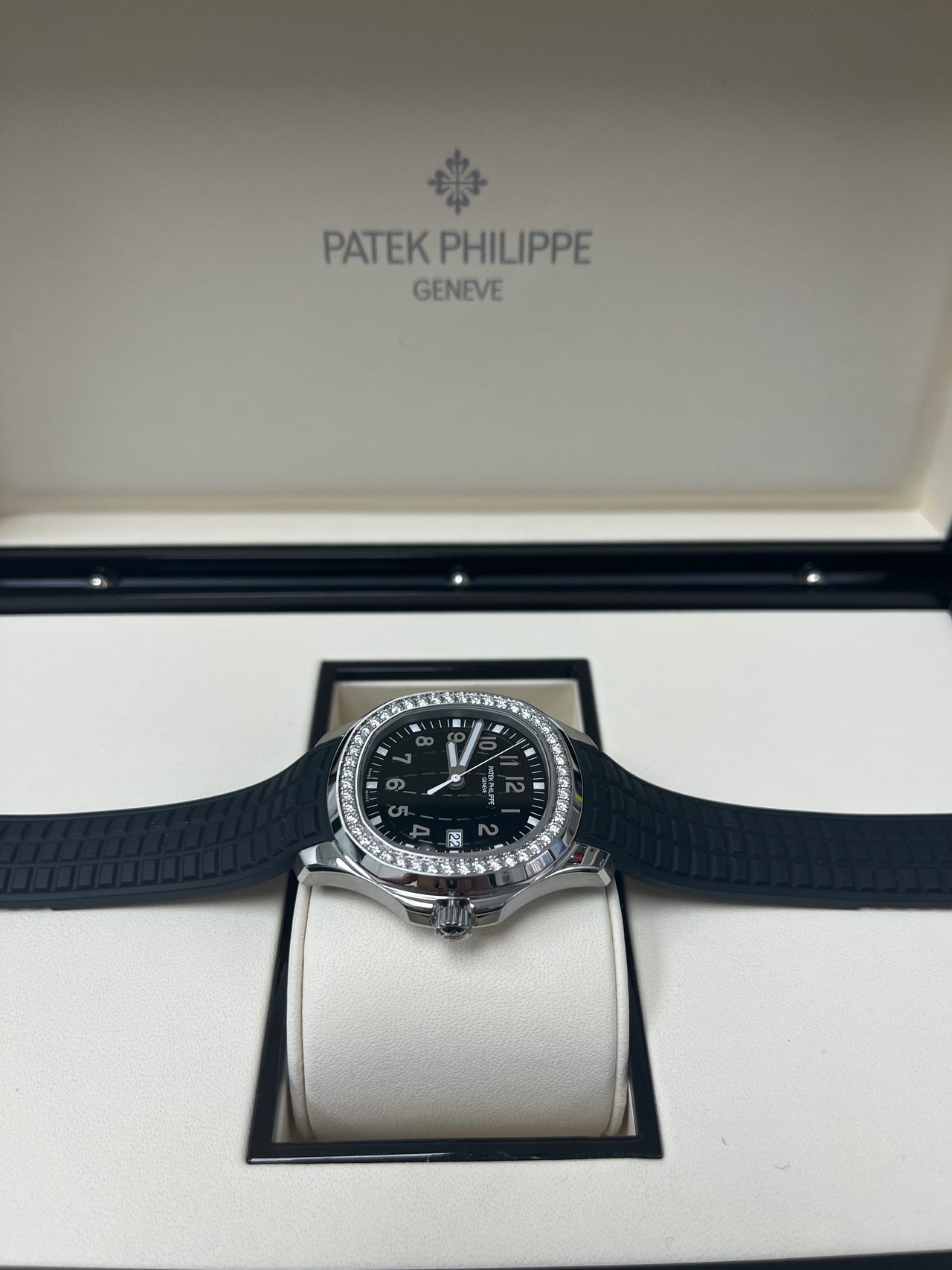 Patek Philippe Aquanaut Luce Black Dial Steel Case With Diamonds (Ref# 5267/200A-001)