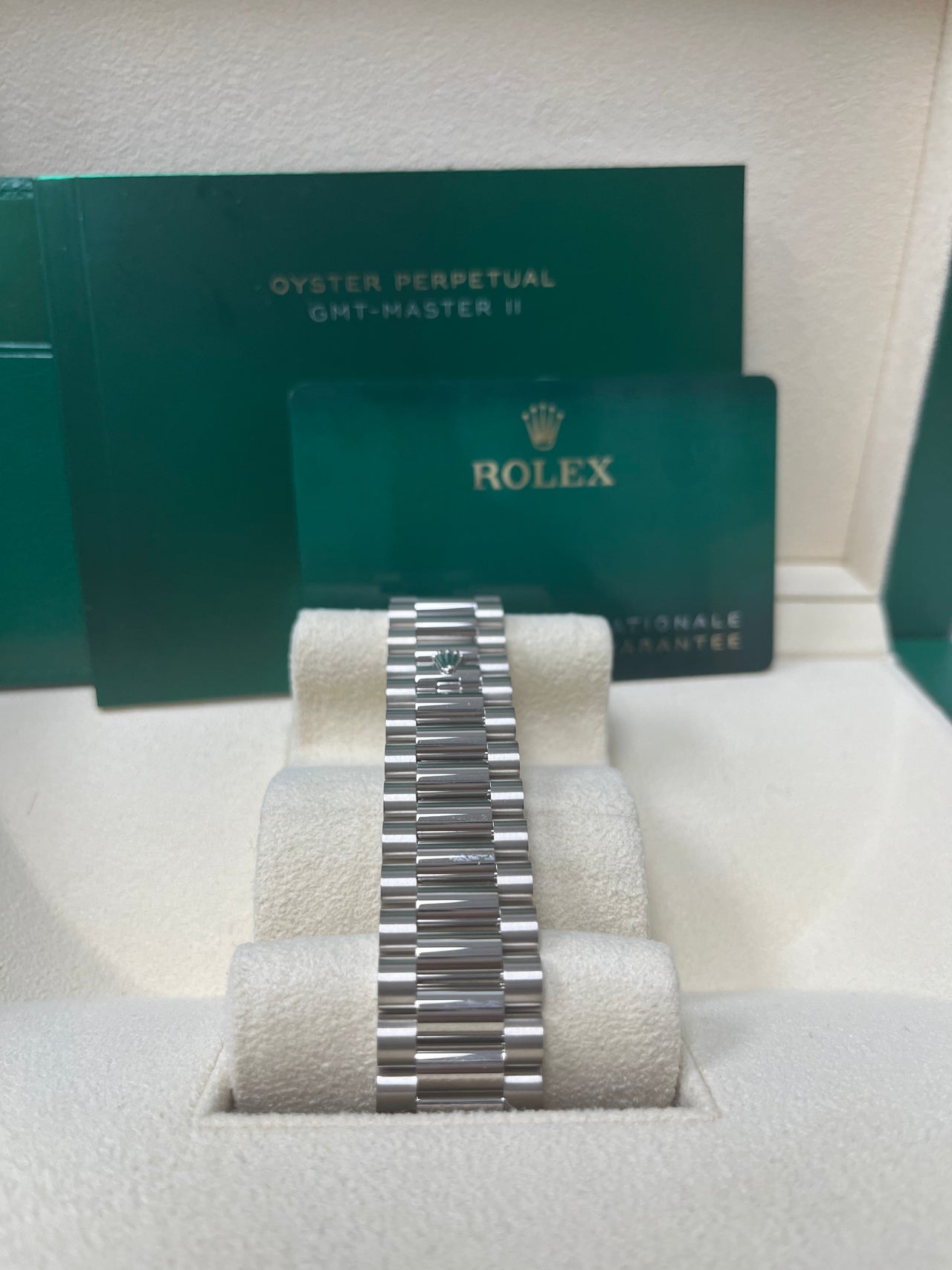 Rolex White Gold Day-Date 40 Watch - Bezel - Olive Green Bevelled Roman Dial - President Bracelet (Ref# 228349RBR)