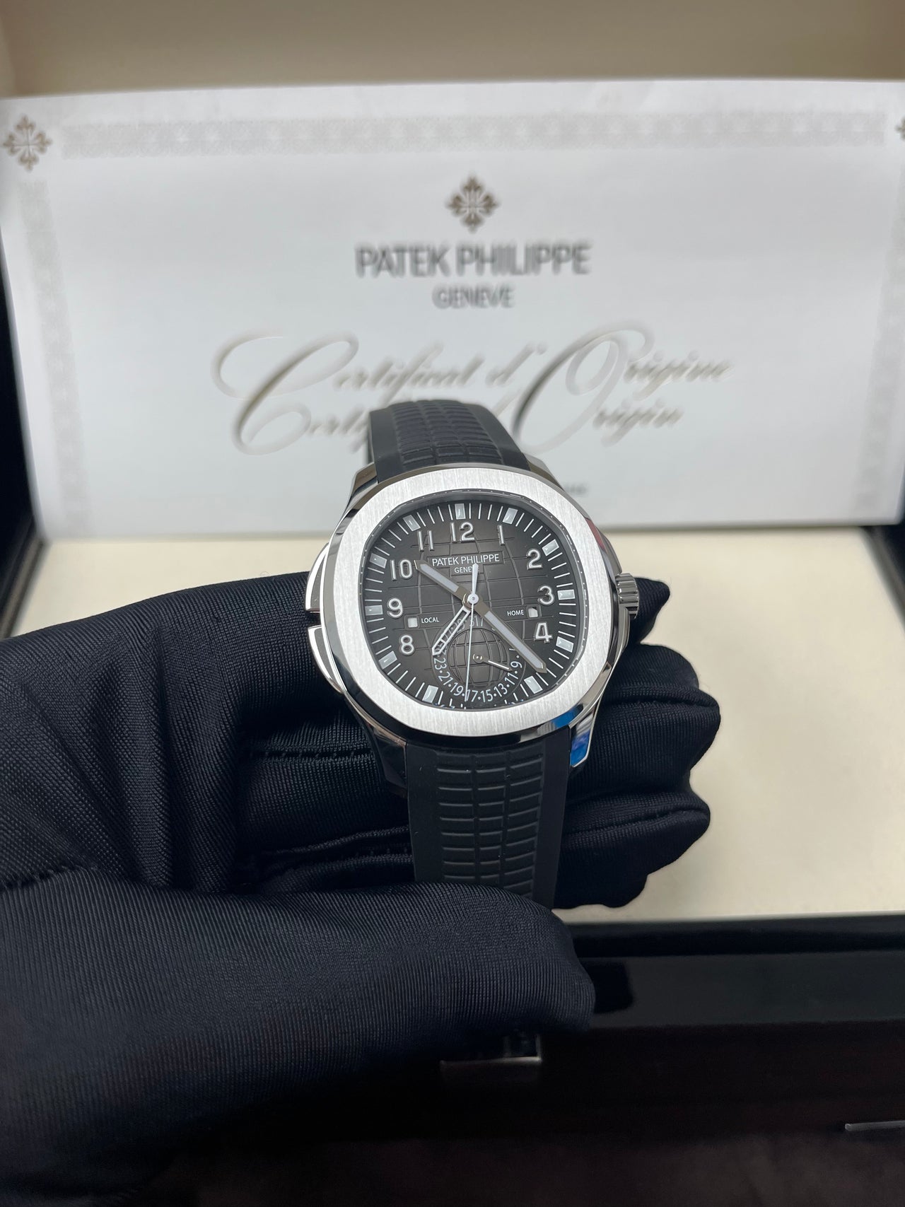 Patek Philippe Aquanaut Stainless Steel/ Dual Time (Ref#5164A-001)