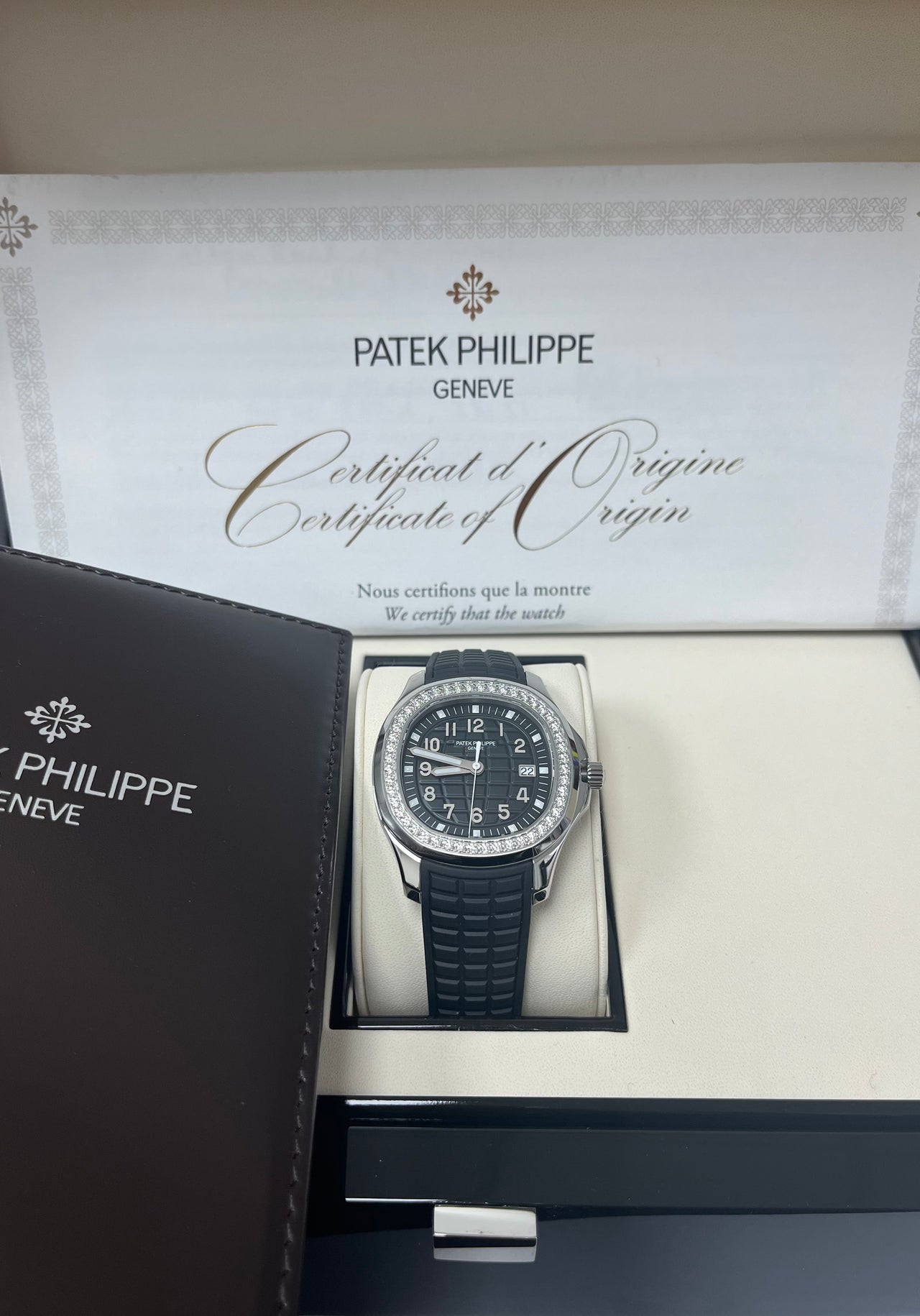 Patek philippe case best sale