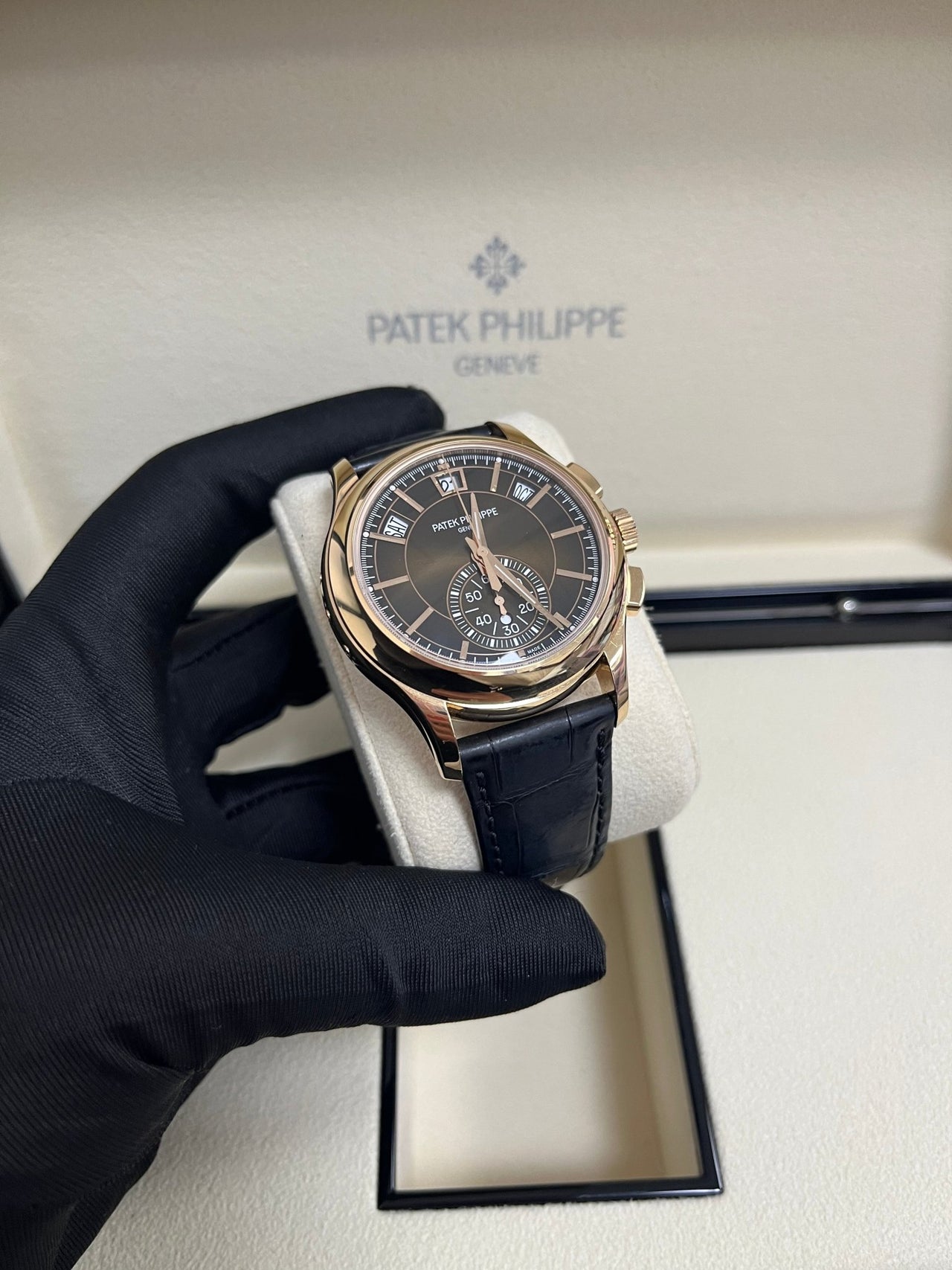 Patek Philippe Annual Calendar Chronograph 5905R-001 - WatchesOff5th