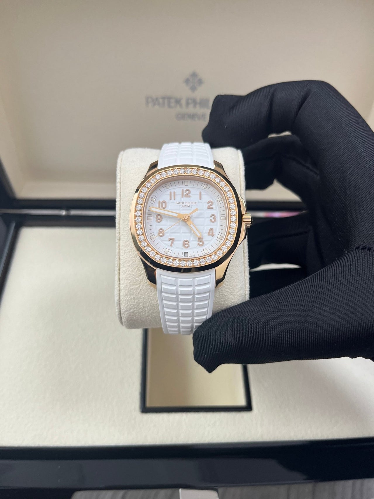 Patek Philippe Aquanaut Ladies White Dial Rose Gold Aquanaut Luce Travel 5269/200R - WatchesOff5thWatch