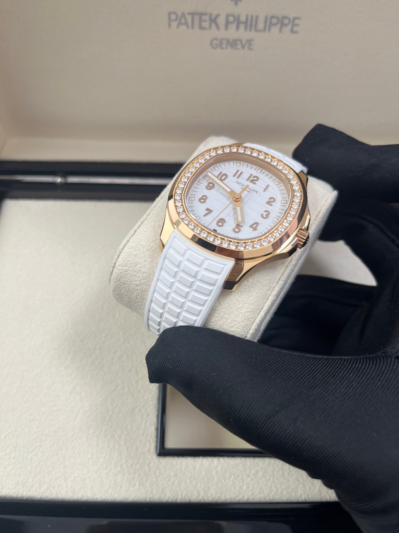 Patek Philippe Aquanaut Ladies White Dial Rose Gold Aquanaut Luce Travel 5269/200R - WatchesOff5thWatch